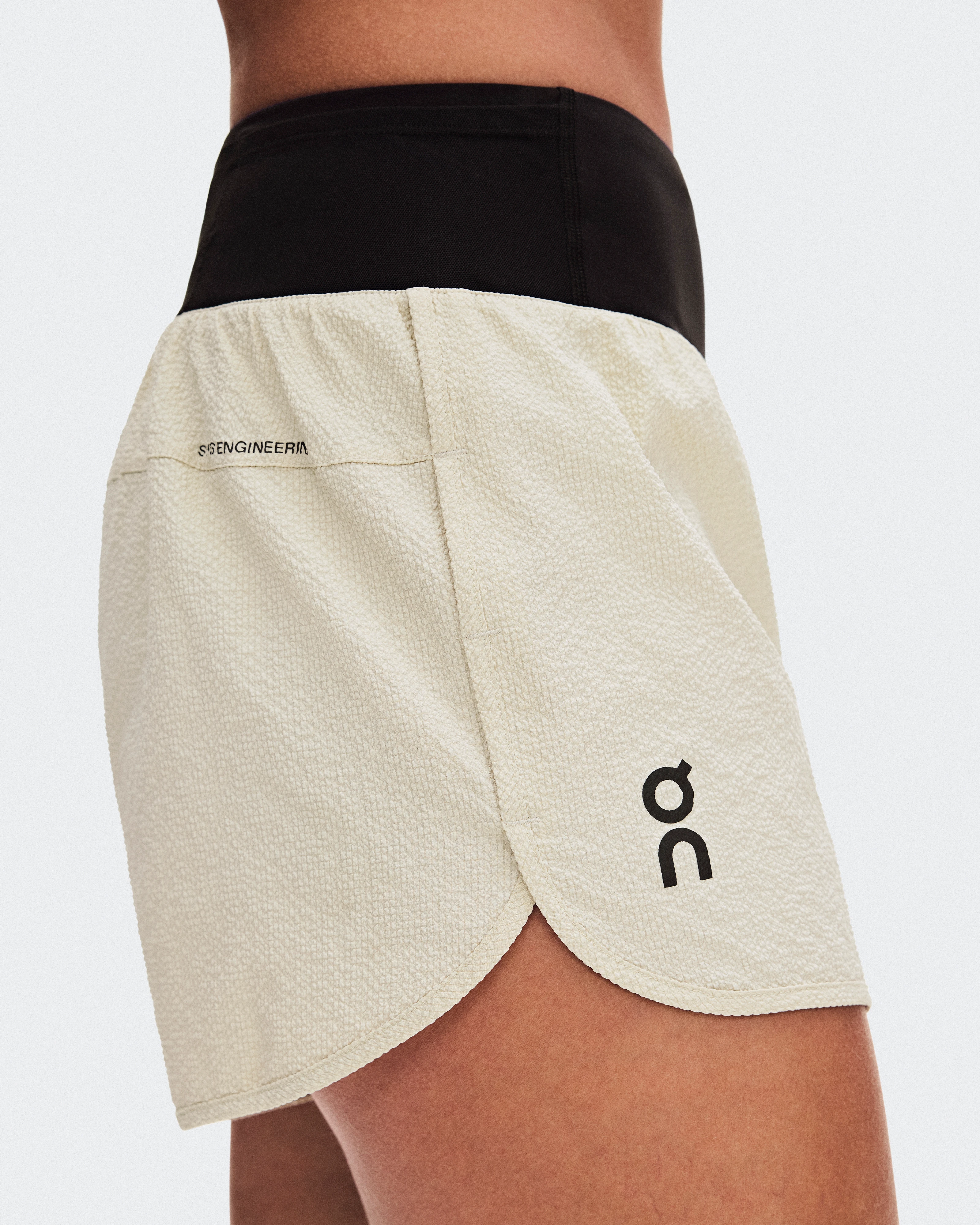 On Performance Volt Shorts Hare Women Shorts