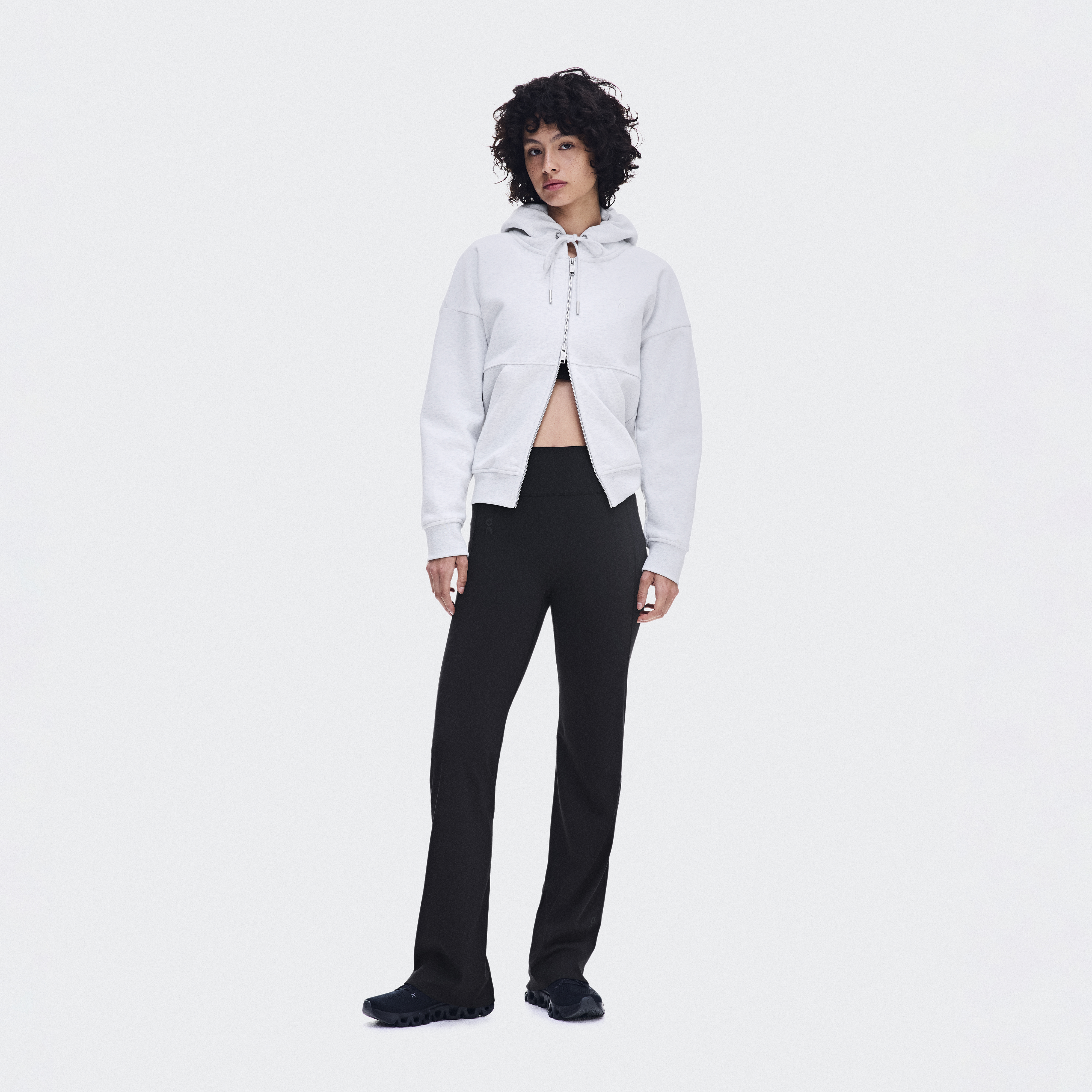 Studio Flared Pants 32" in Black