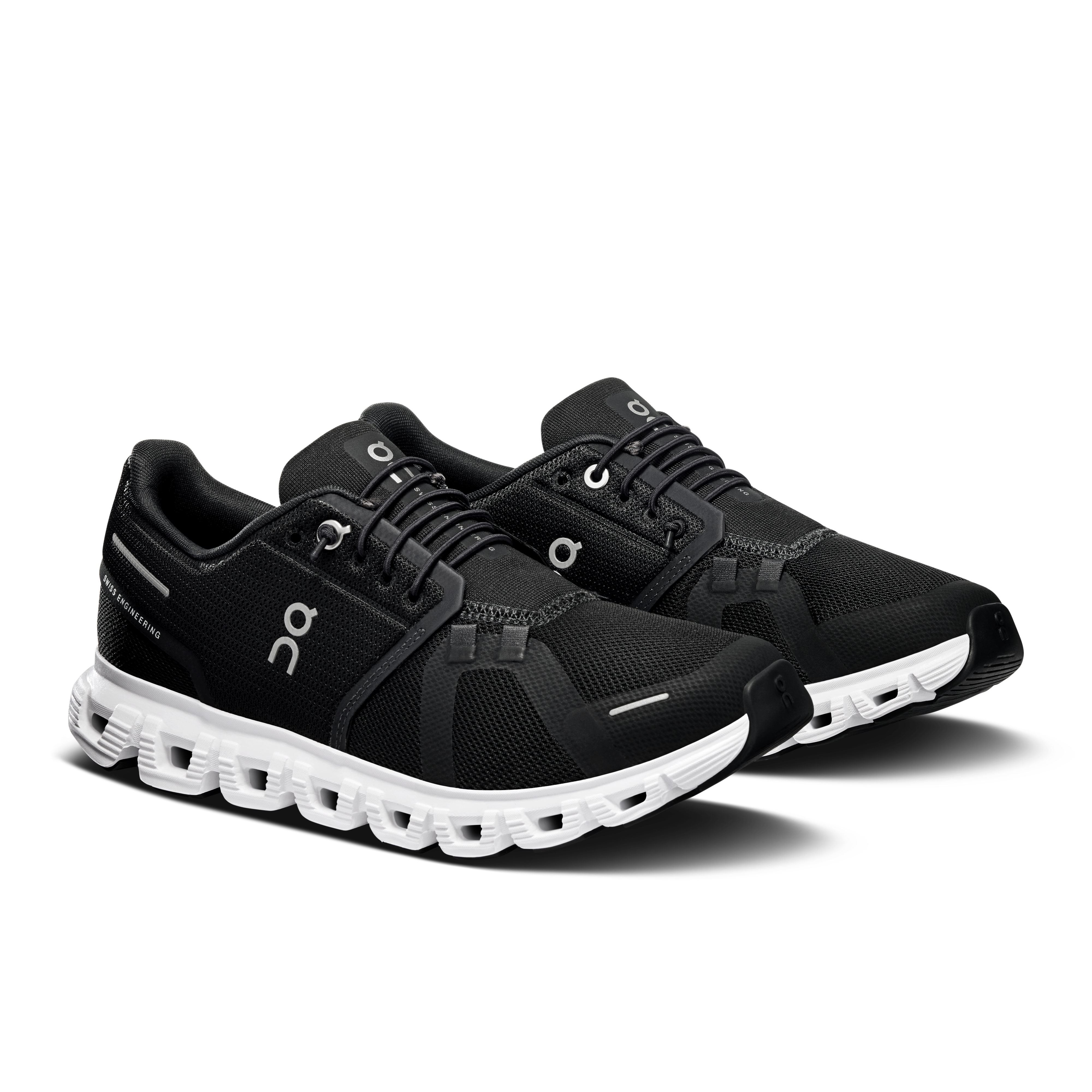 Cloud 6 WideWomen / Black | White / 37