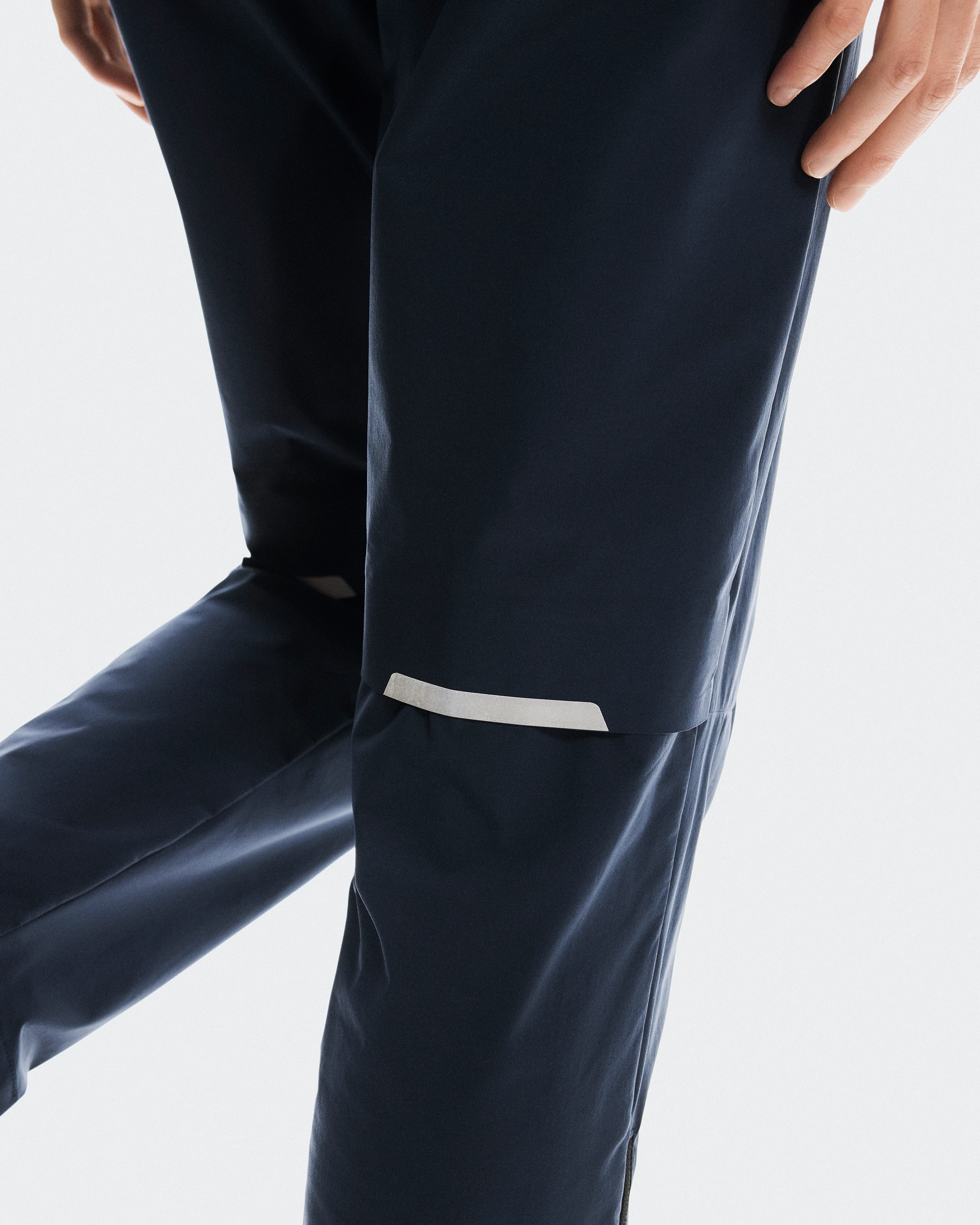 On Core Pants Navy Women Pants