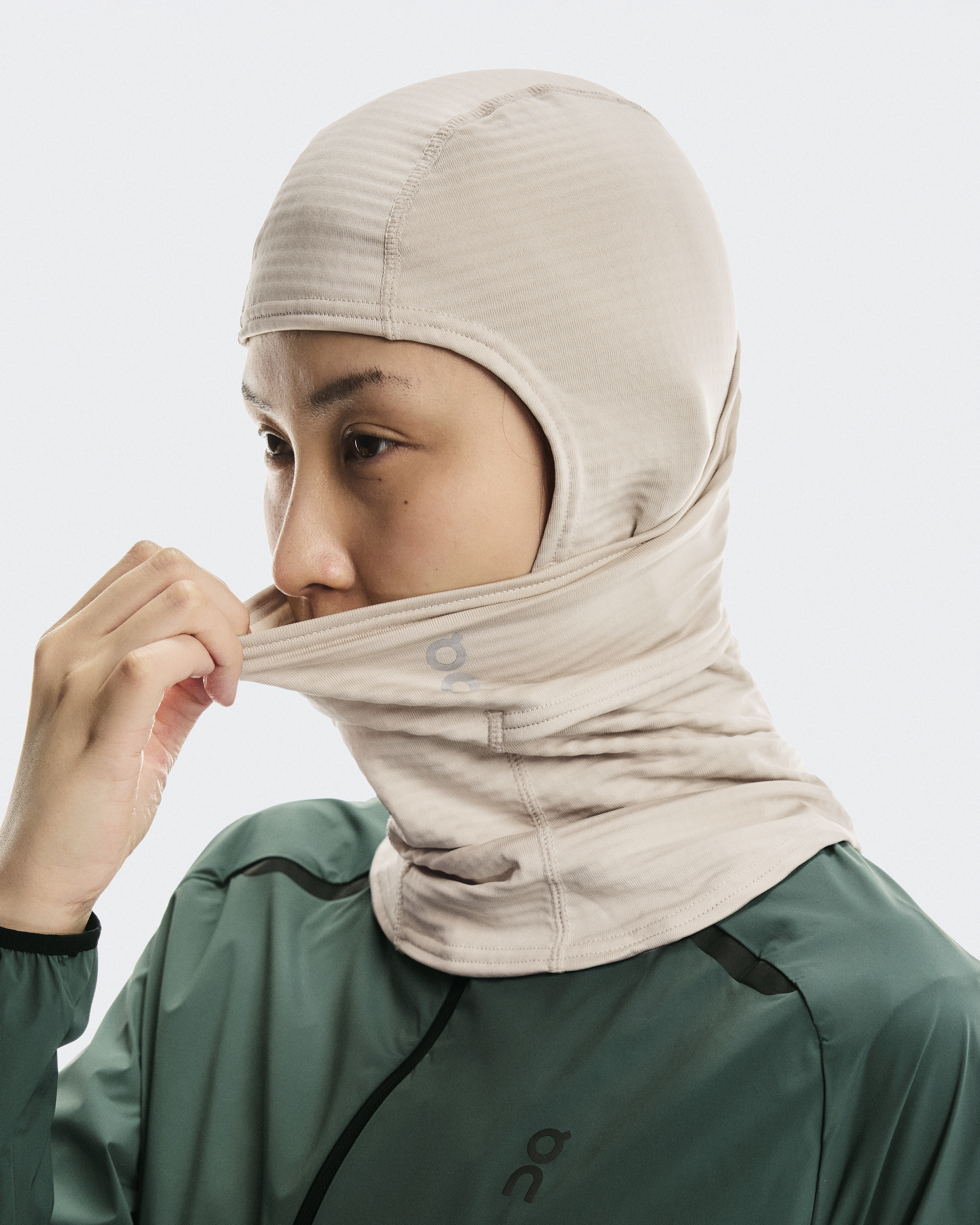 Winter Run Balaclava | Beige | On United States