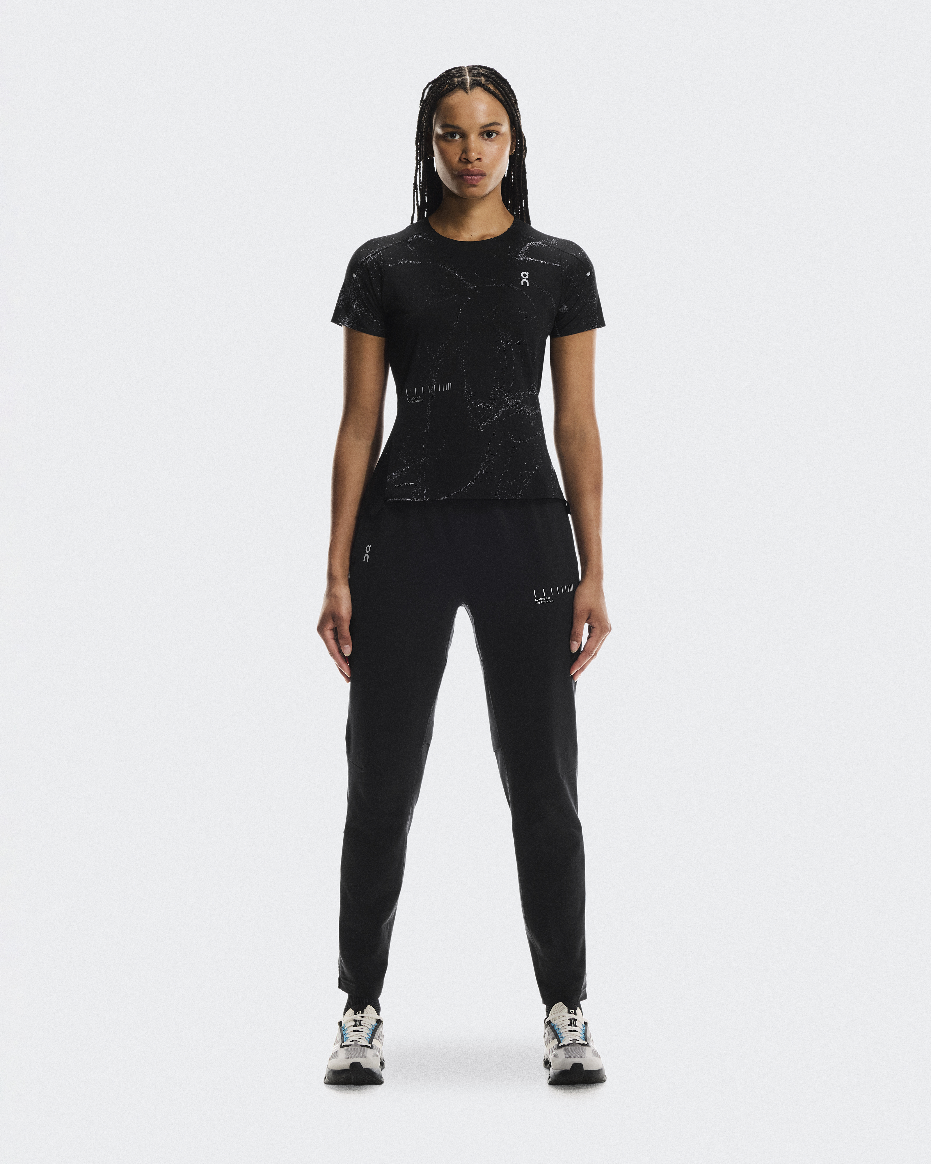 The Weather Pants Lumos: Women's Reflective Run Pants | On | On Japan