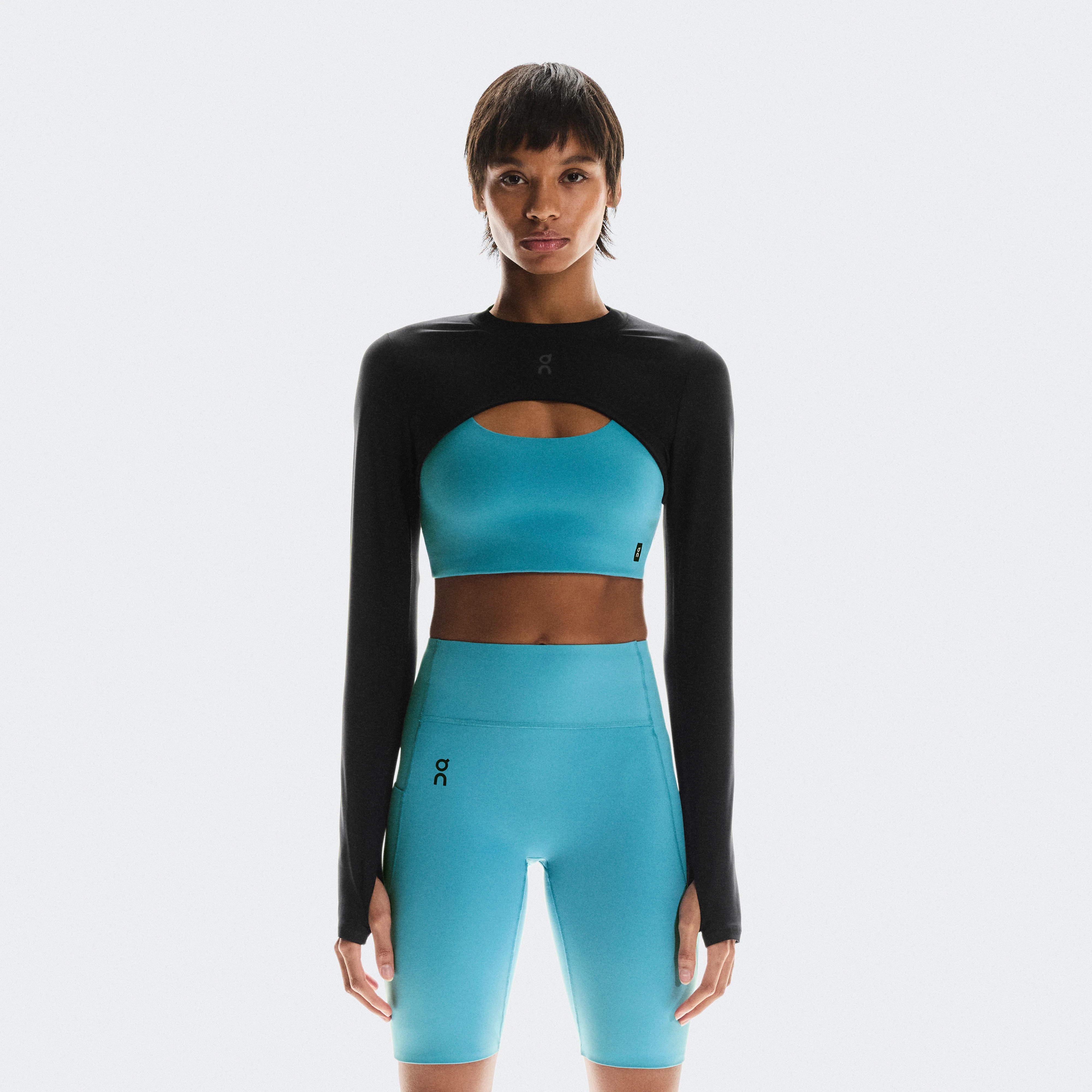 On Studio Bolero Black Women Women – Everyday comfort, low-intensity workouts, recovery Hoodies and sweatshirts