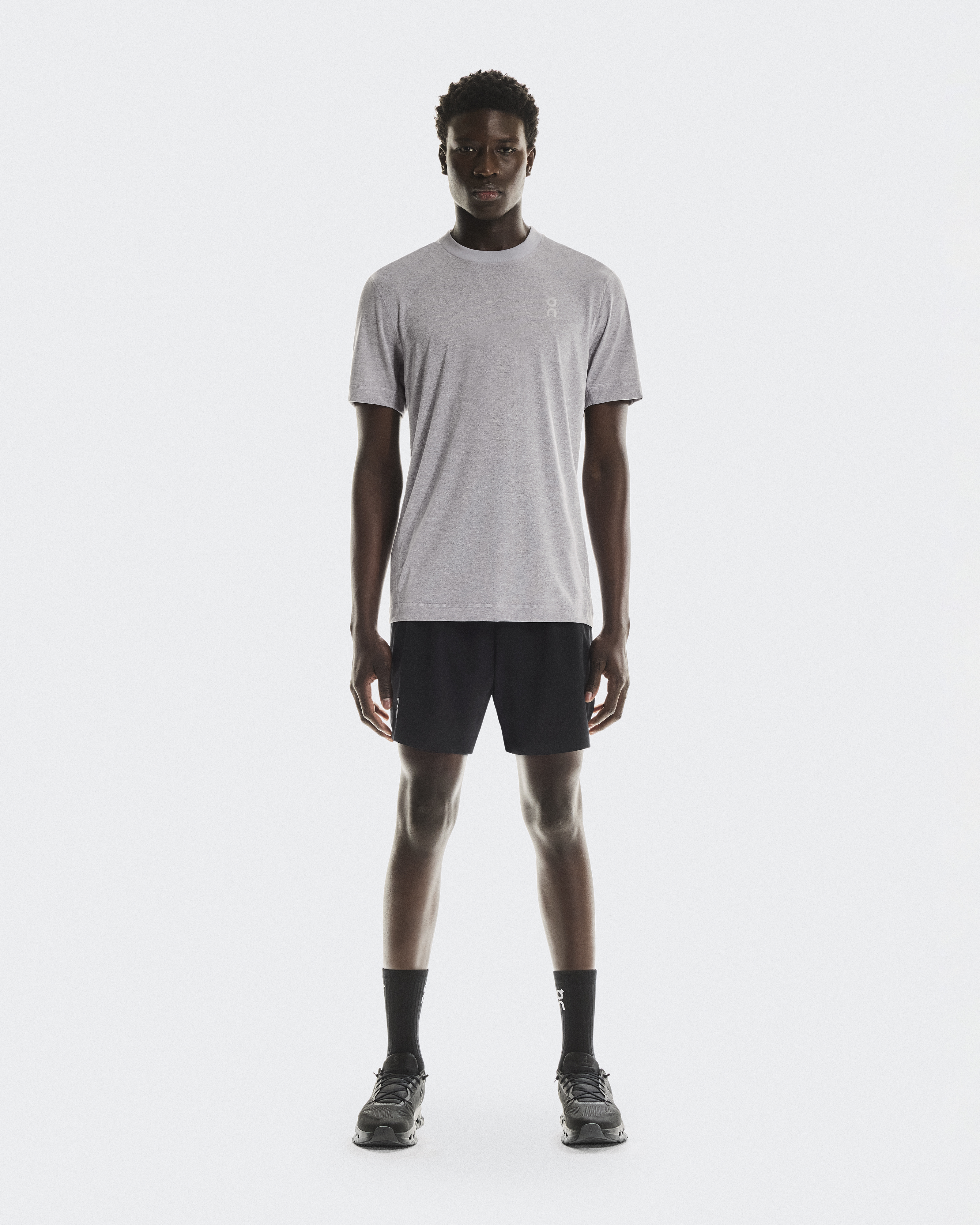 On Men's Train-T Graphic Short-Sleeve Shirt in Lilac, Size: Medium, Polyester
