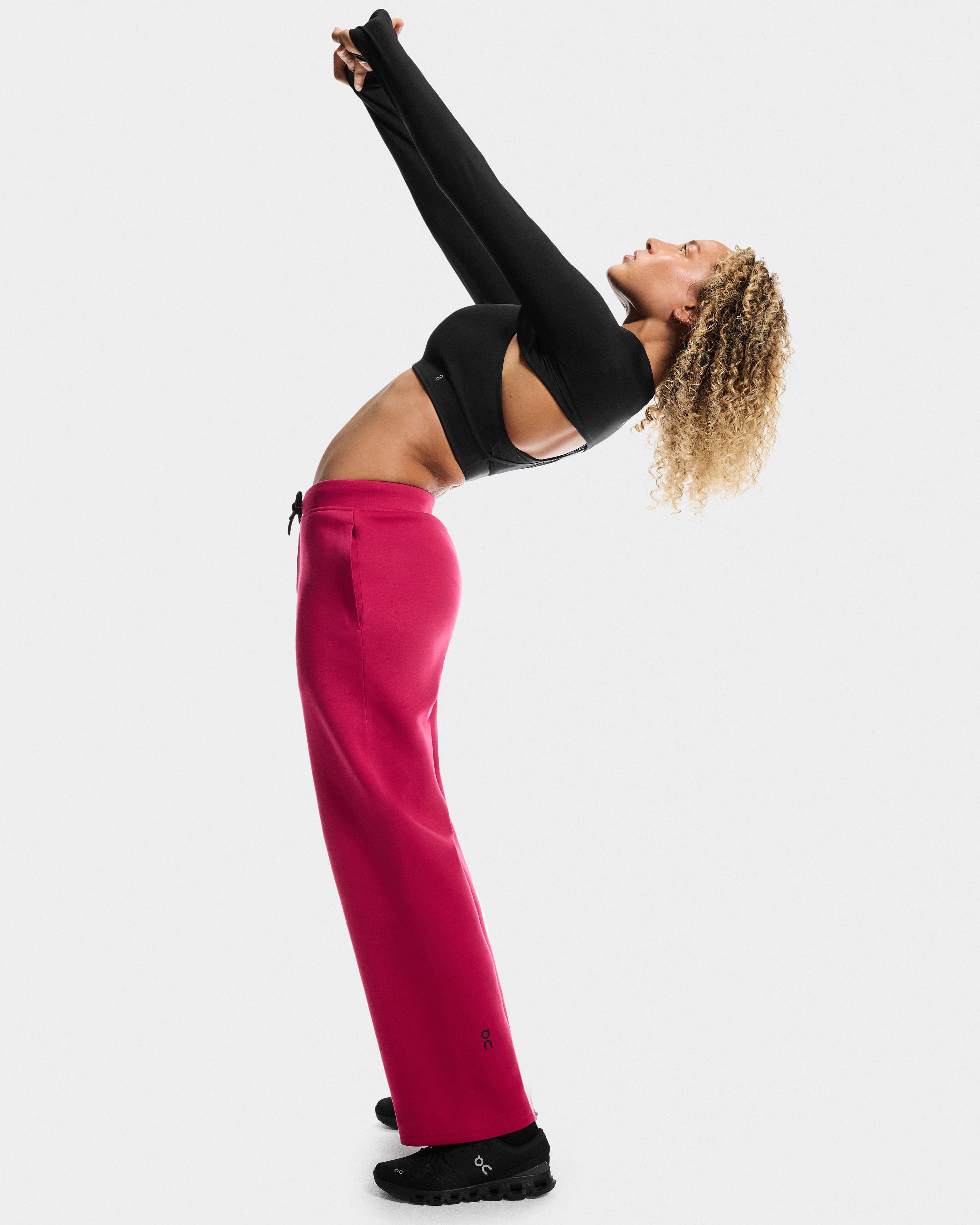 On Focus Tech Sweatpants Grenadine Women Pants