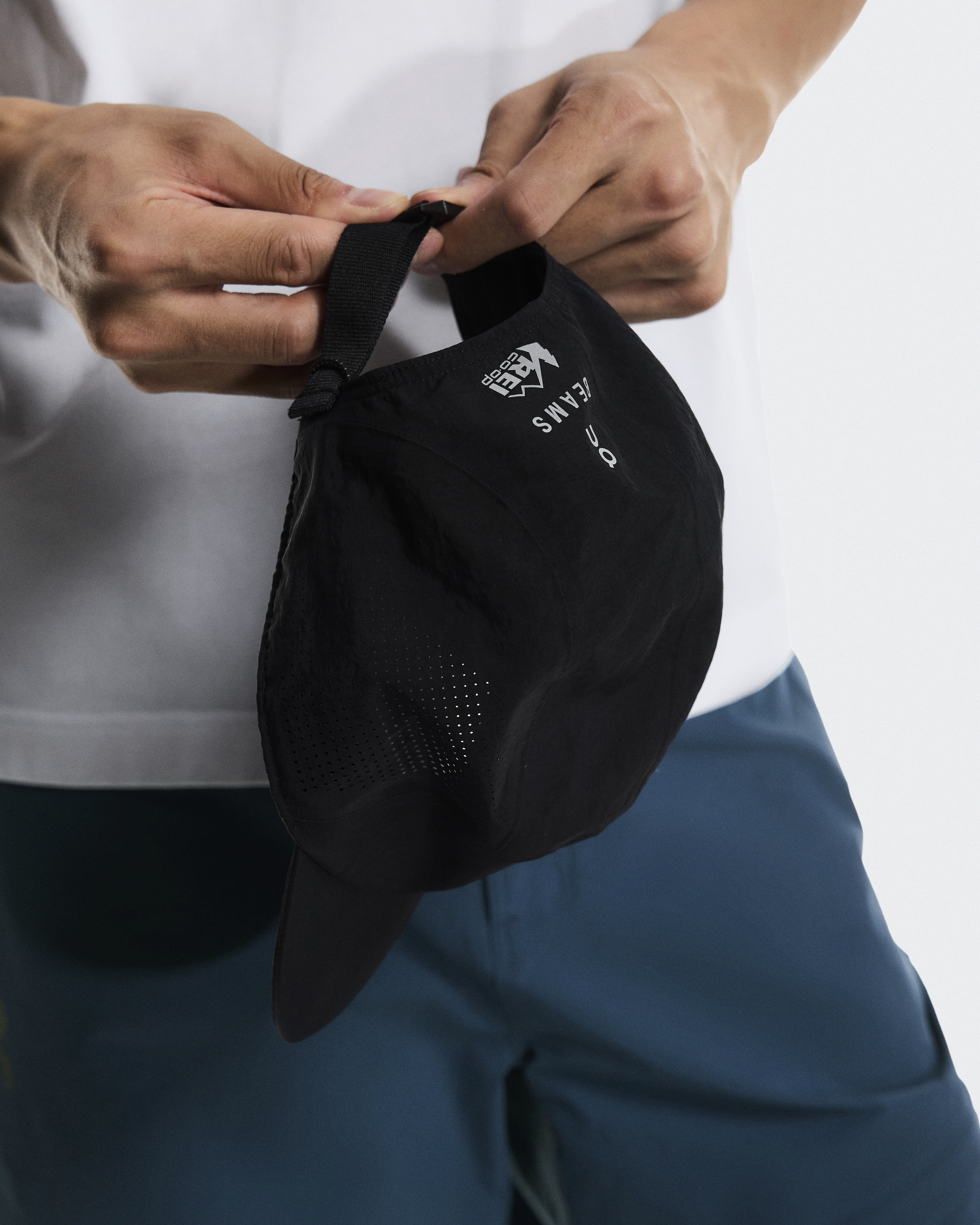On Performance Cap ブラック 新品未使用 Performance Cap BEAMS REI | Black | On Japan