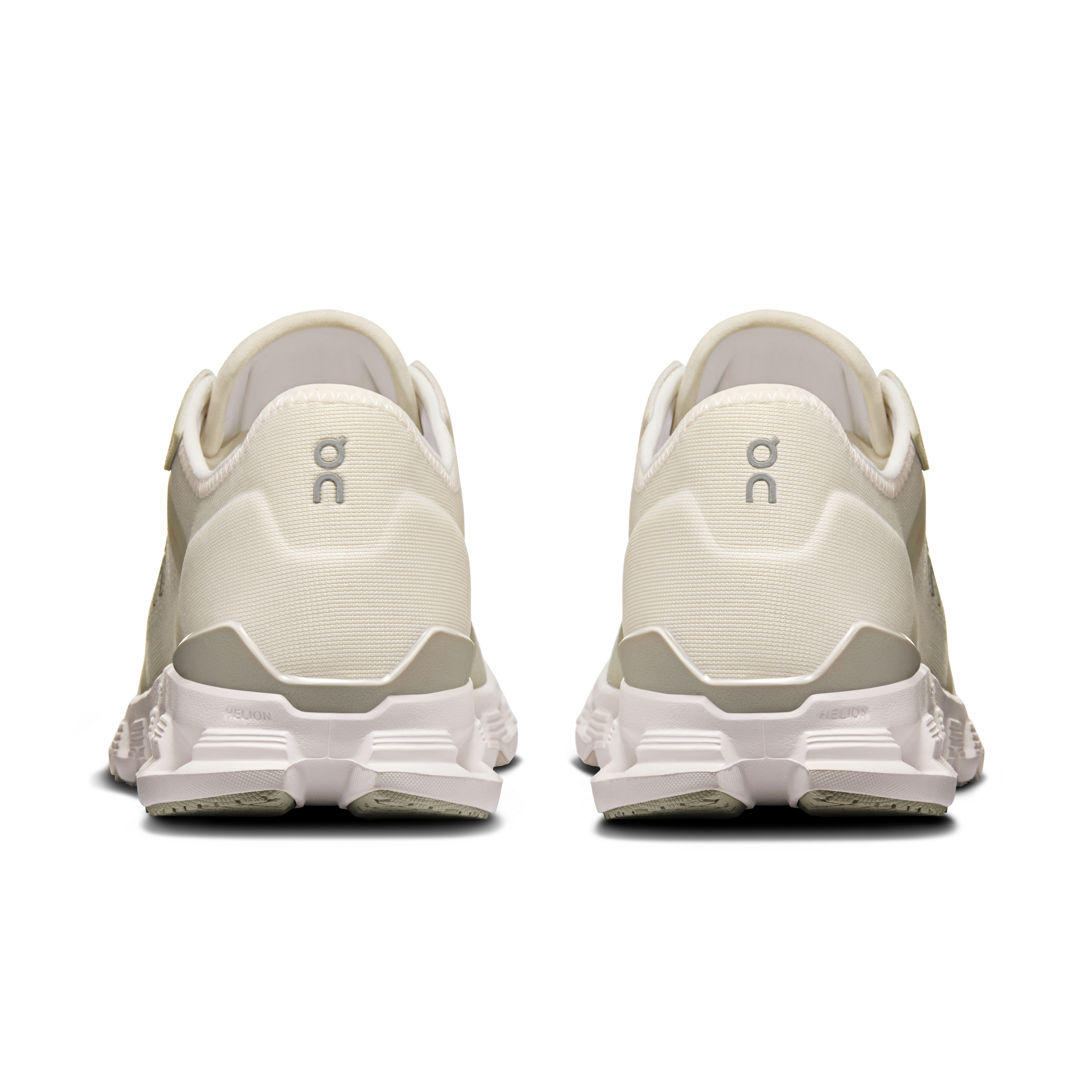 Cloud X 4 ADWomen / White | Wolf / 41