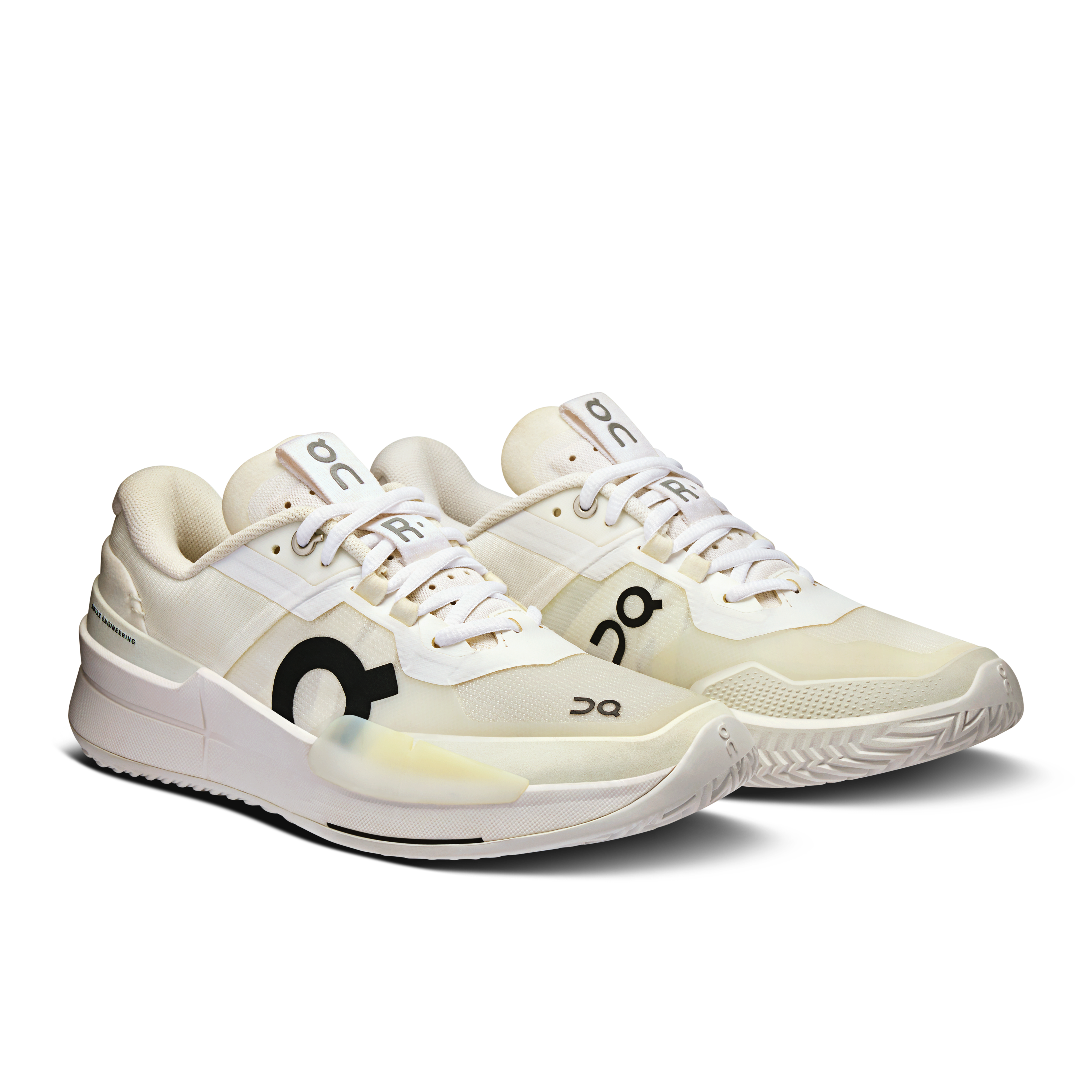 THE ROGER Pro 2Women / All White / 37