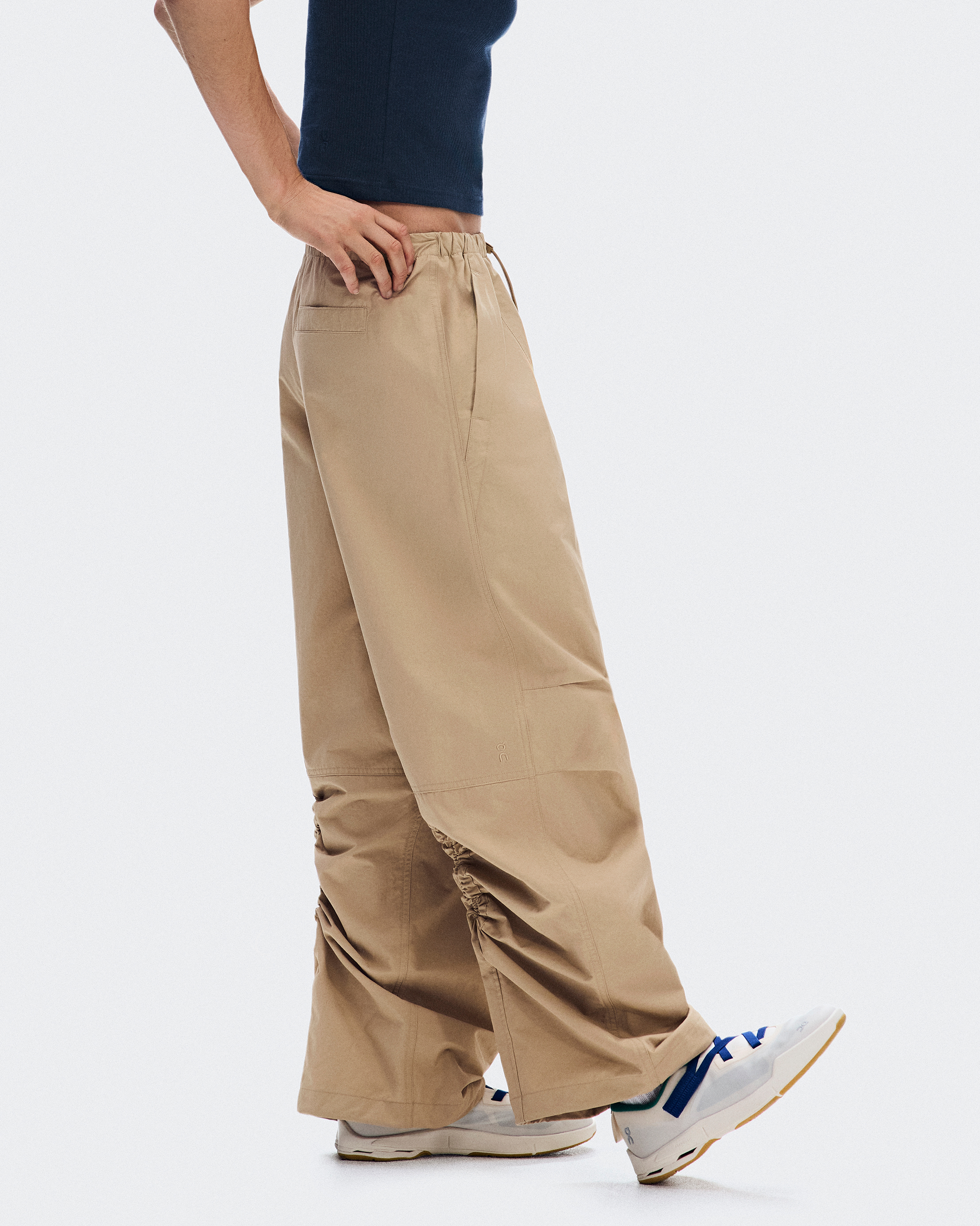 ウィメンズ Parachute Pants | On 日本