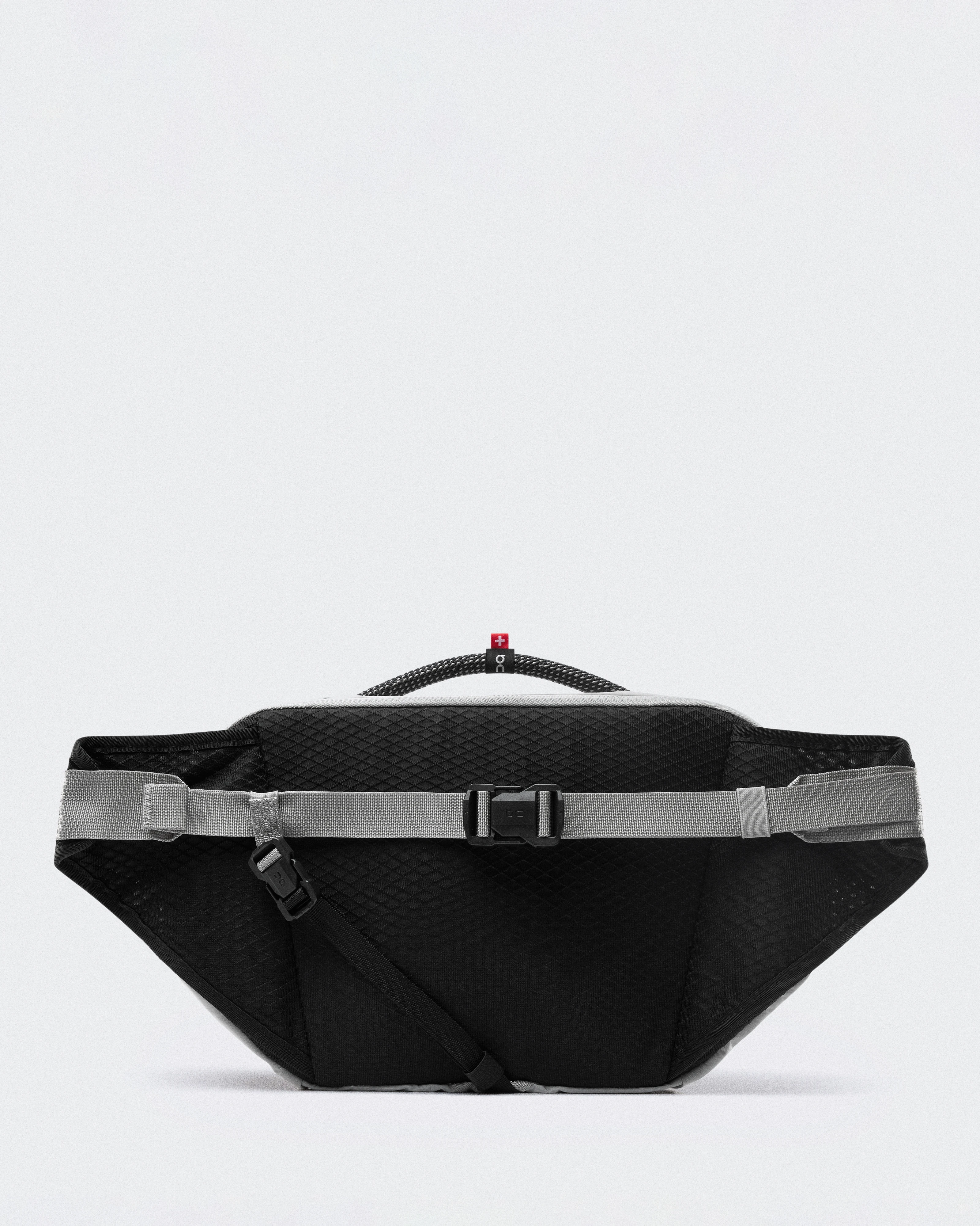 On Sling Pack 9L Glacier & Black Unisex Bags