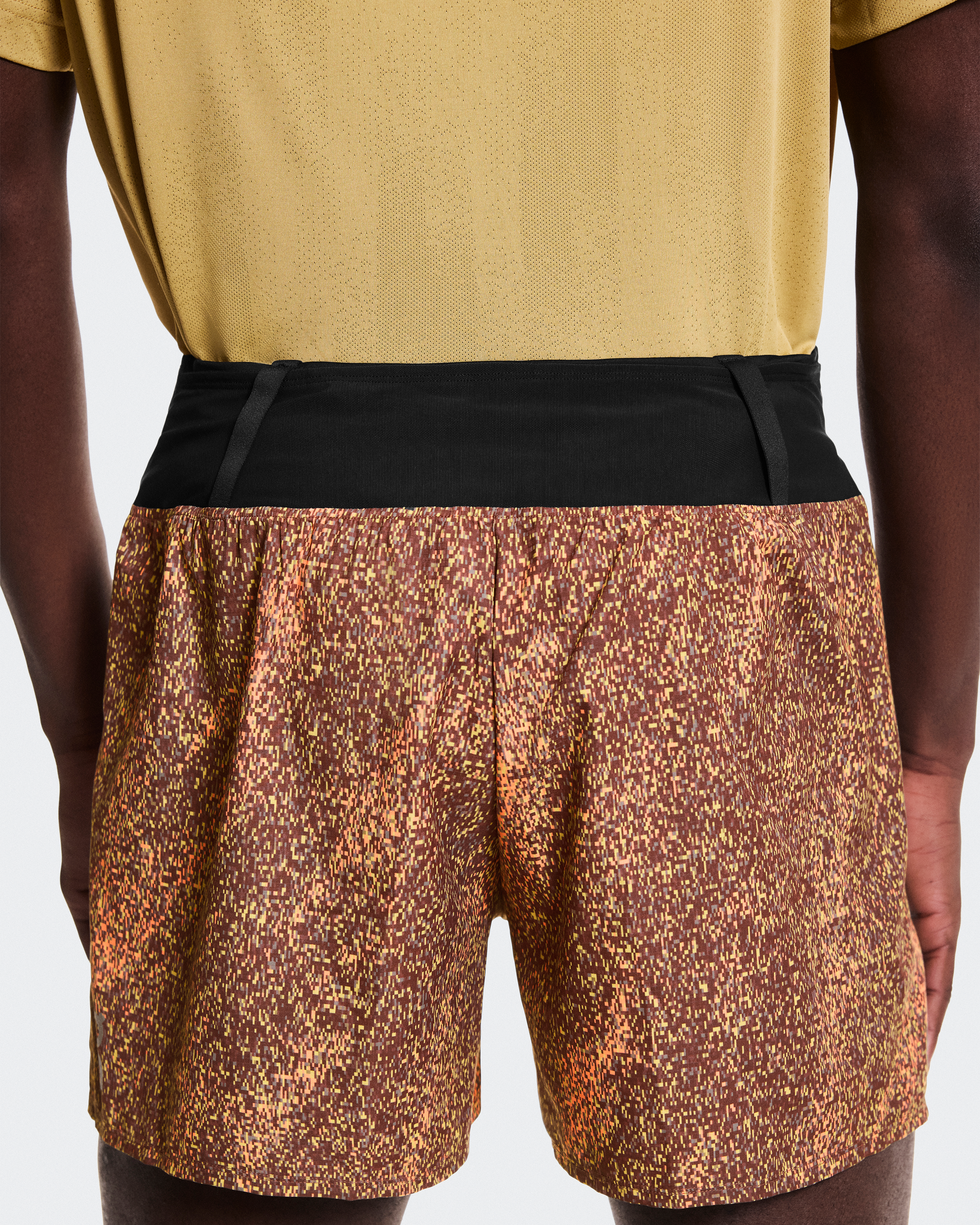 Trail ShortsMen / Black | Gobi / L