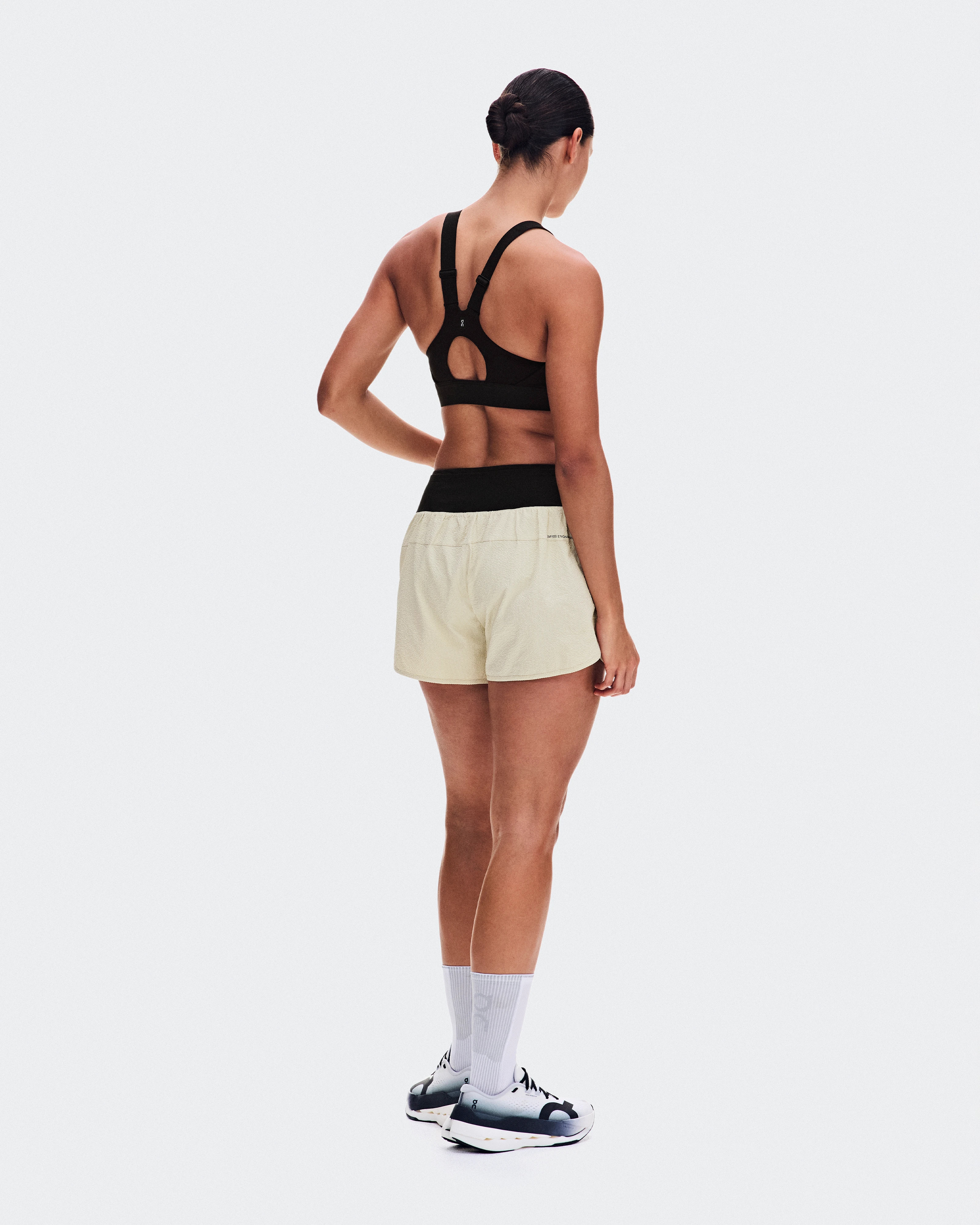 On Performance Volt Shorts Hare Women Shorts