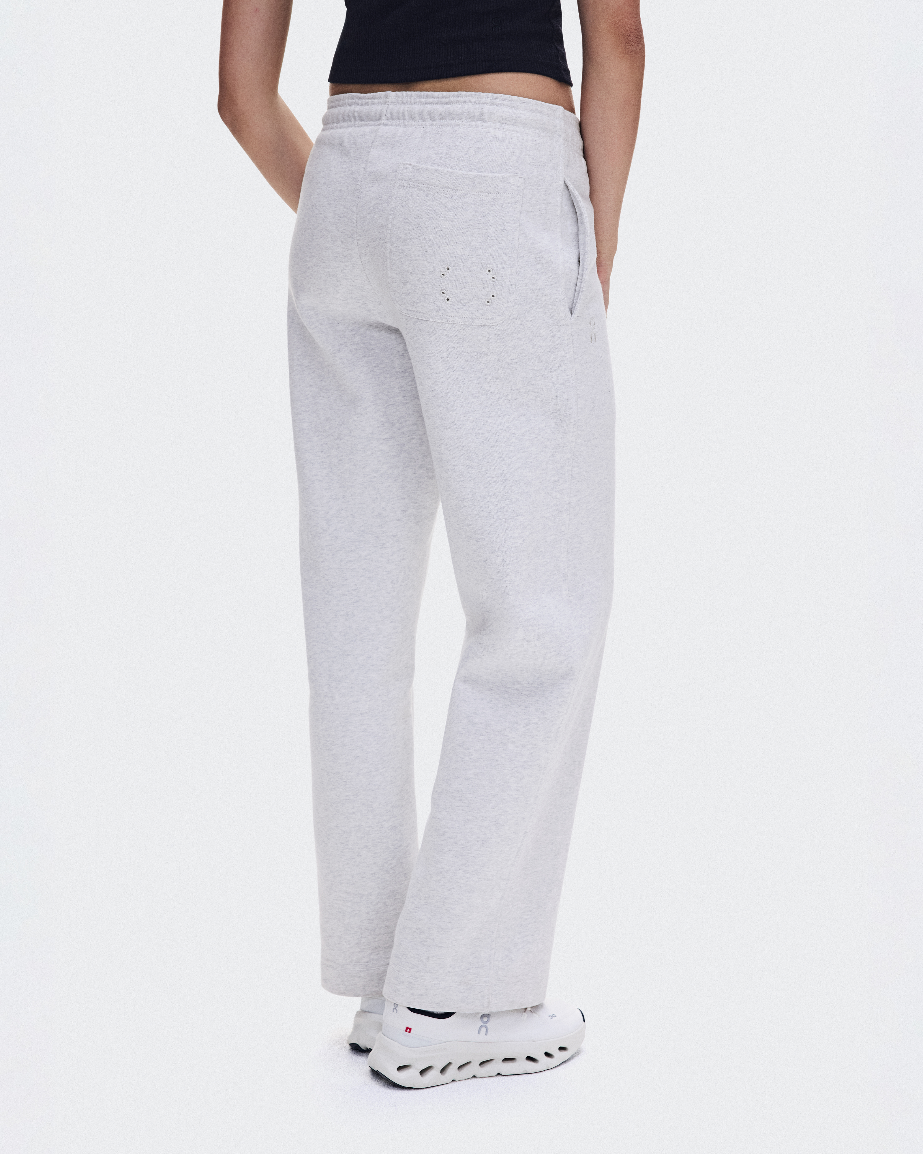 Брюки ON Club Collective Pants