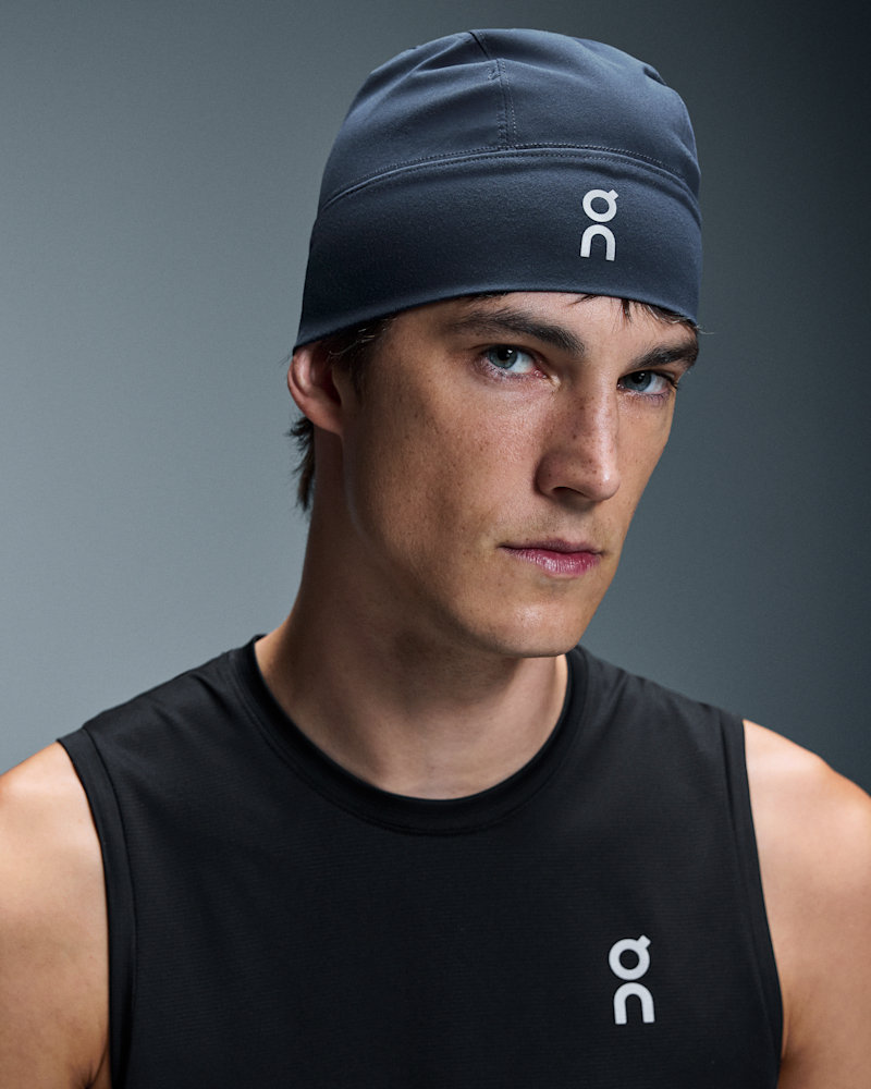 On Core Beanie in Navy, Polyamide