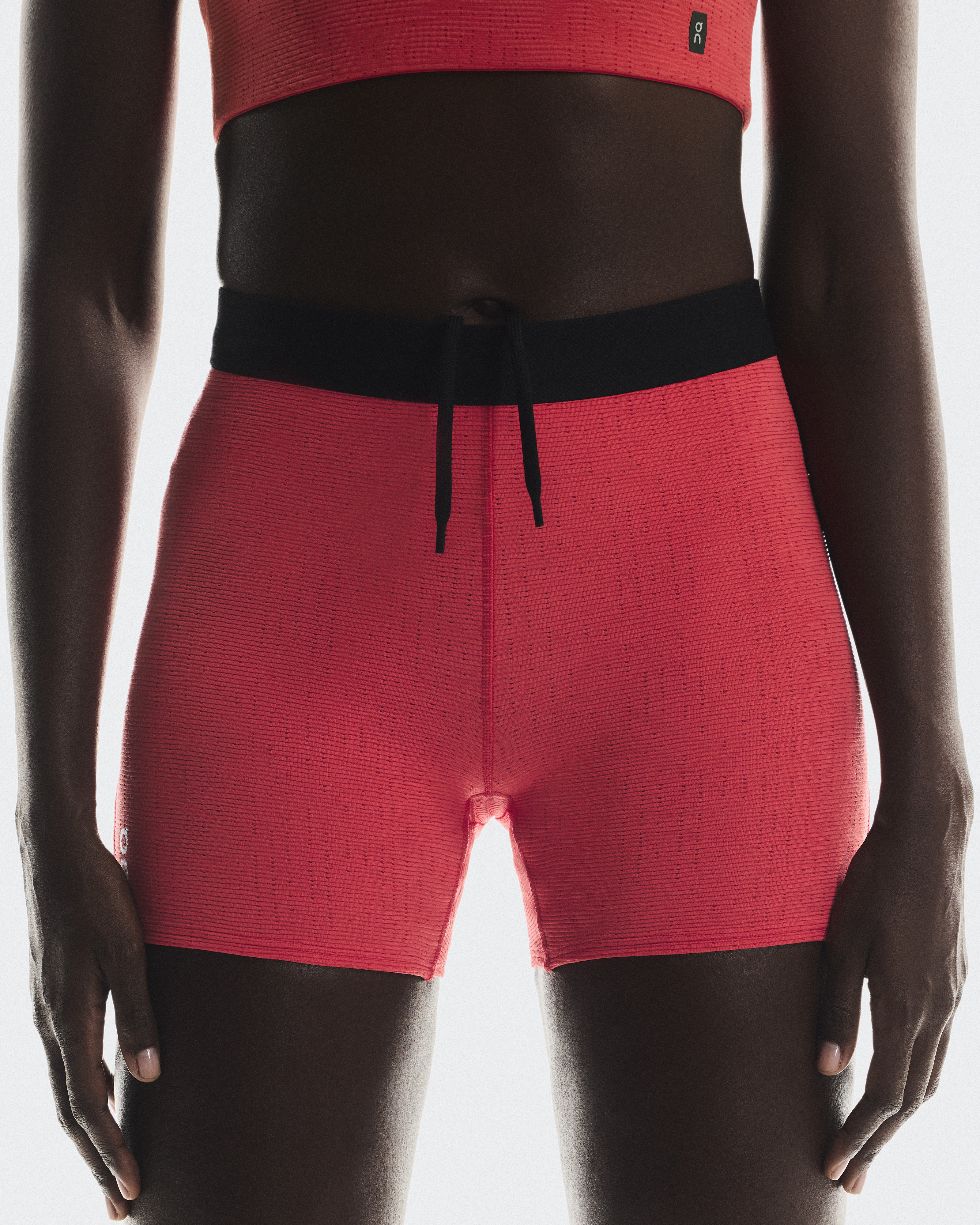 ウィメンズ Pace Tights Short | On 日本