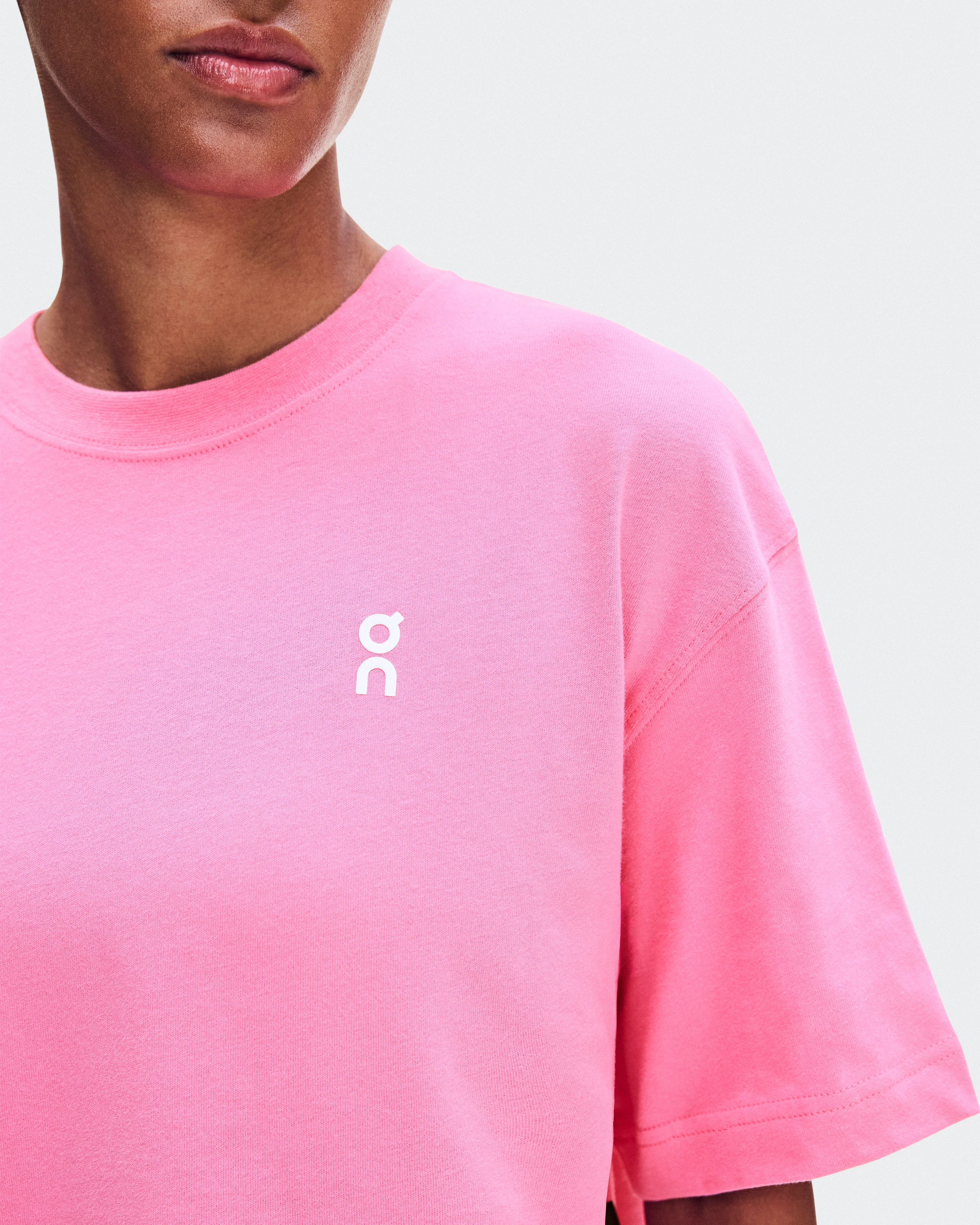 On Club Boxy-T Bubblegum Women Tops and t-shirts