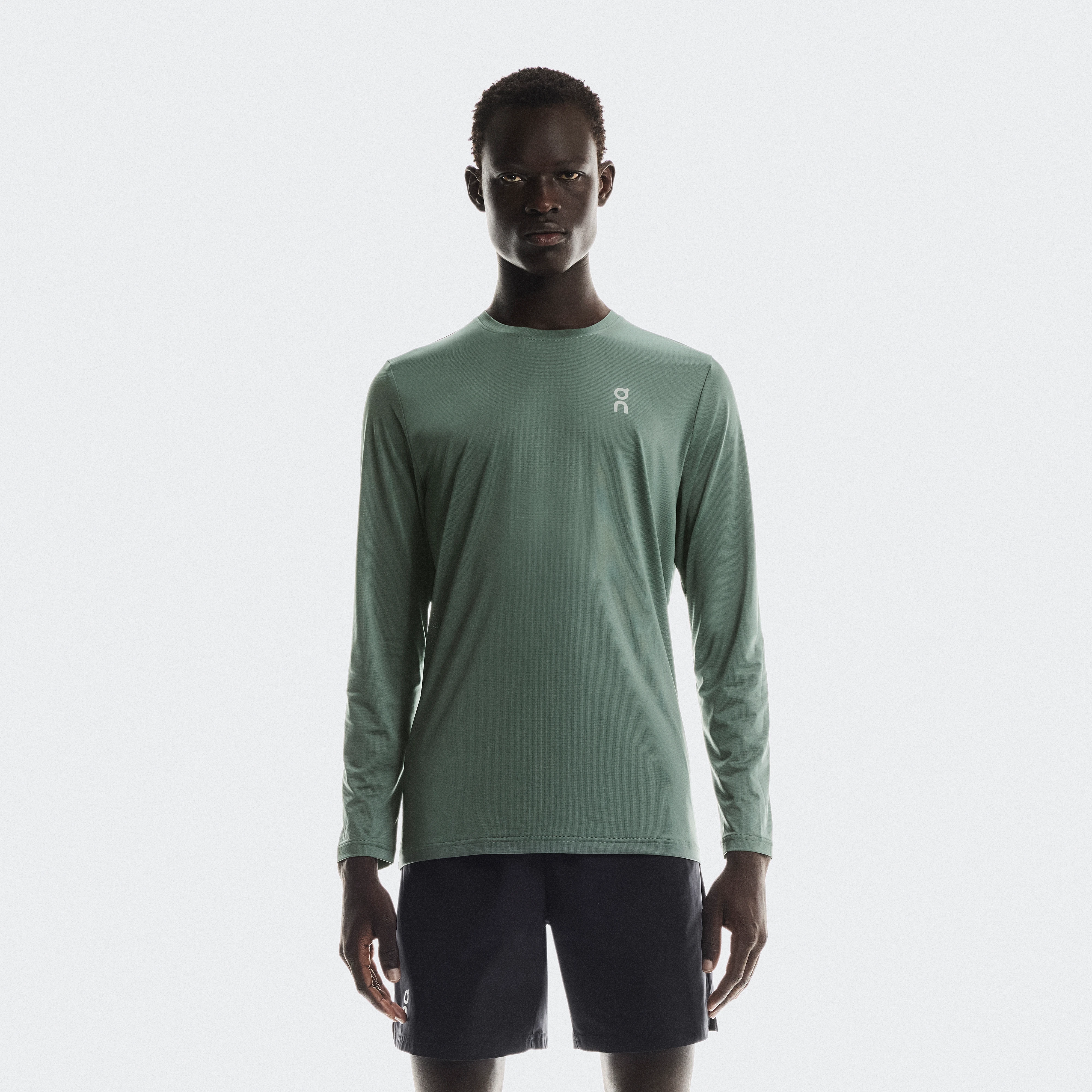 On Core Long-T Green Men Men – Cold-weather runs, basics, recovery Tops and t-shirts