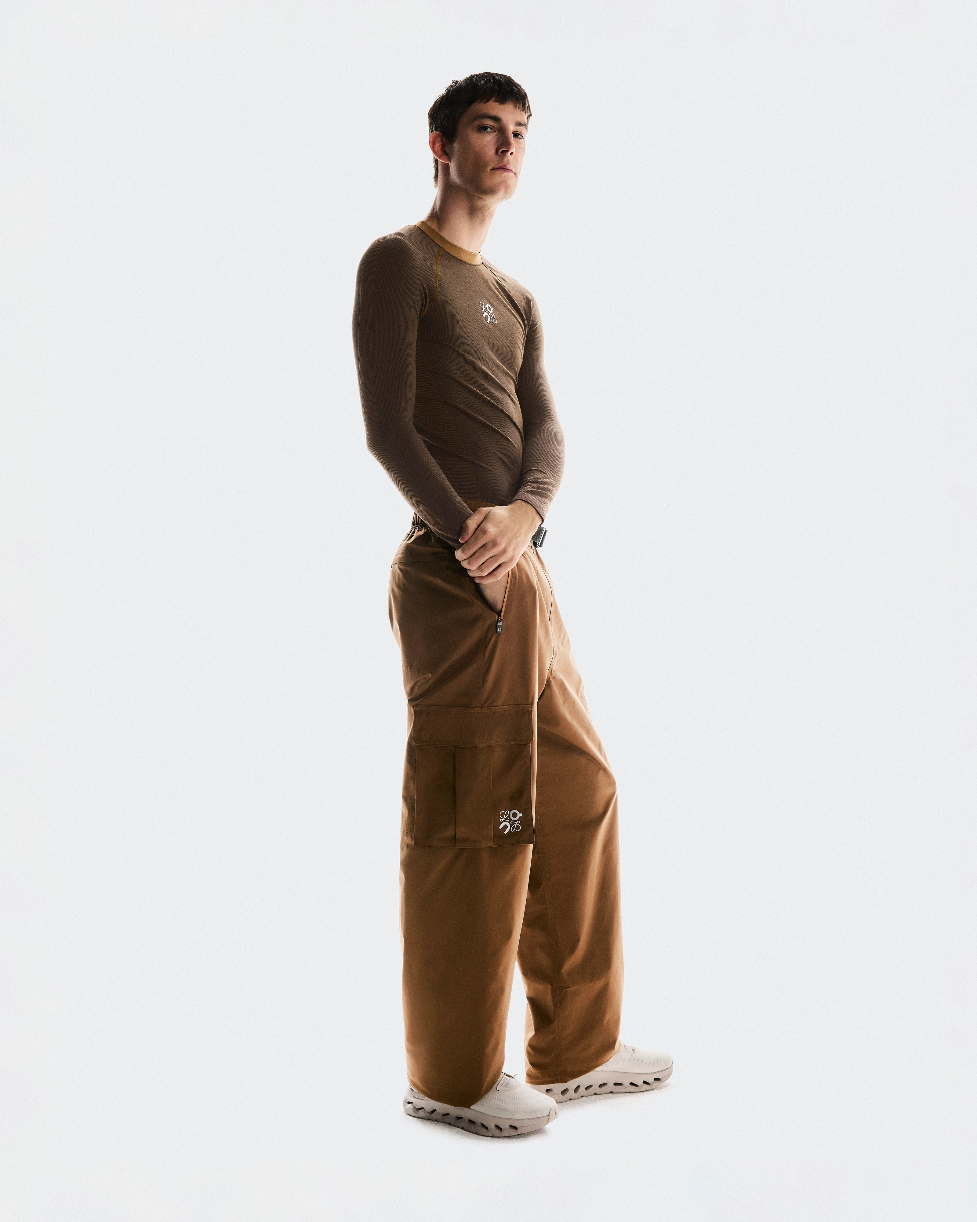On Cargo Trousers LOEWE Toffee Men Pants