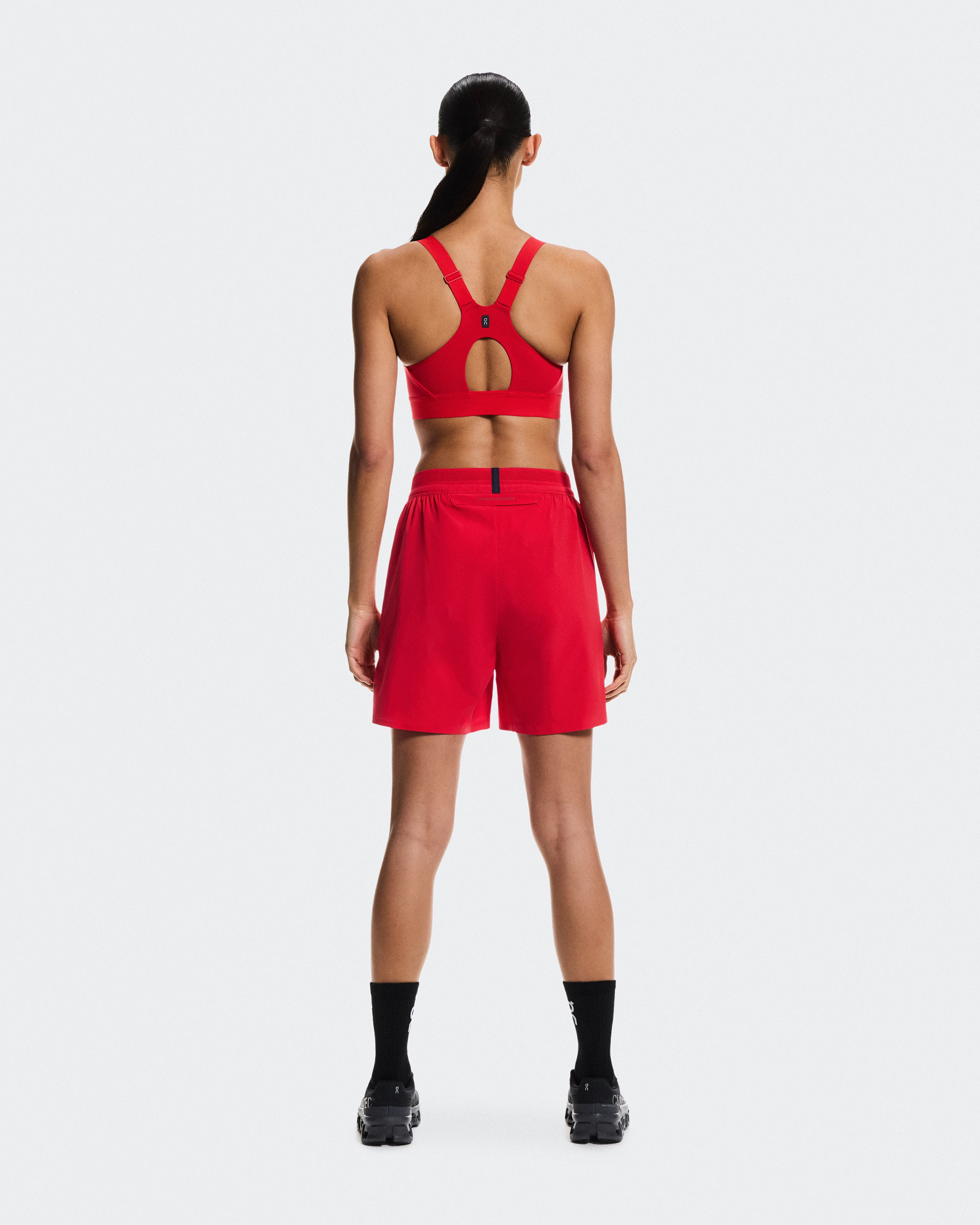 On 5" Performance Shorts Robin Women Shorts