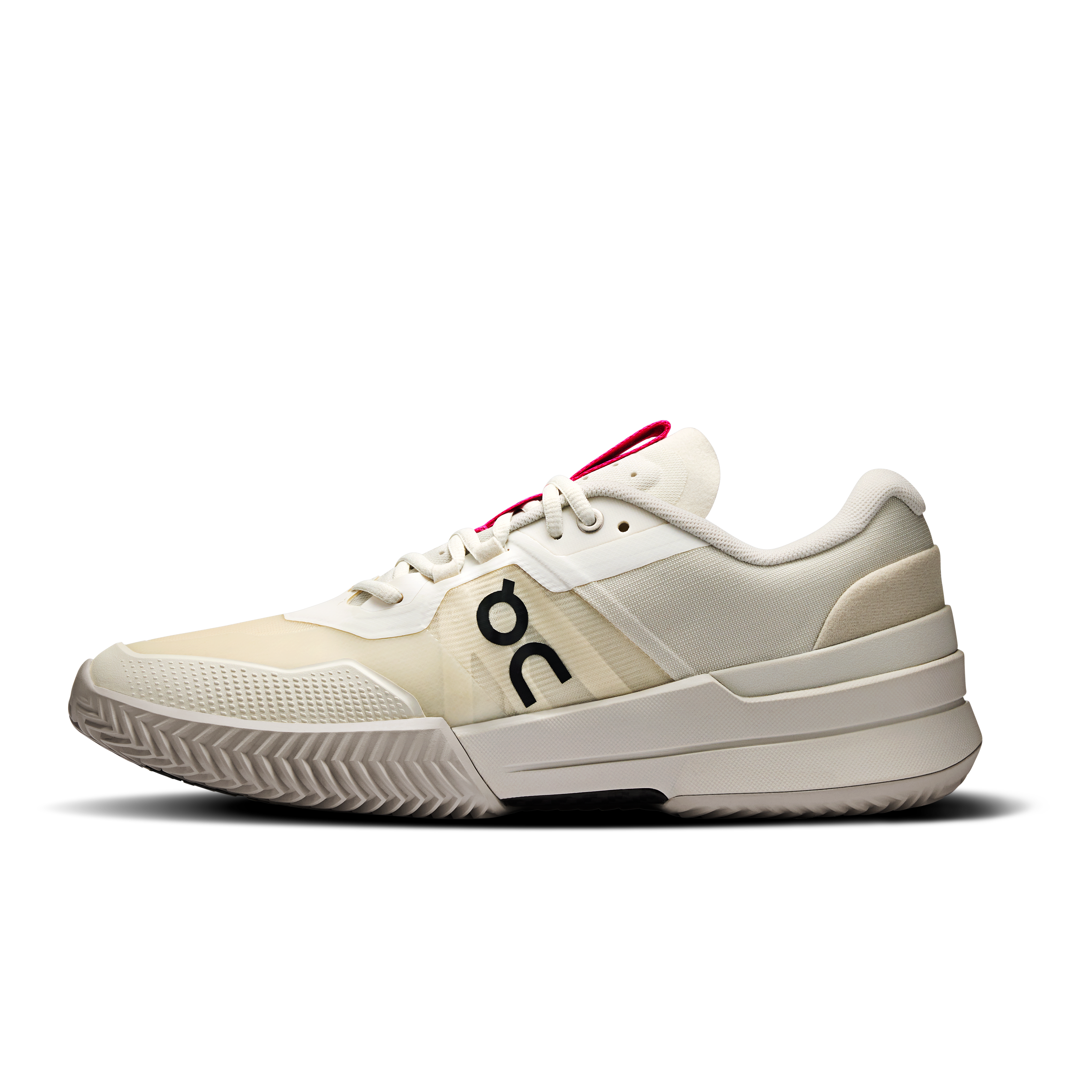 Shop THE ROGER Pro 2 Clay | On UAE Shop THE ROGER Pro 2 Clay | On UAE