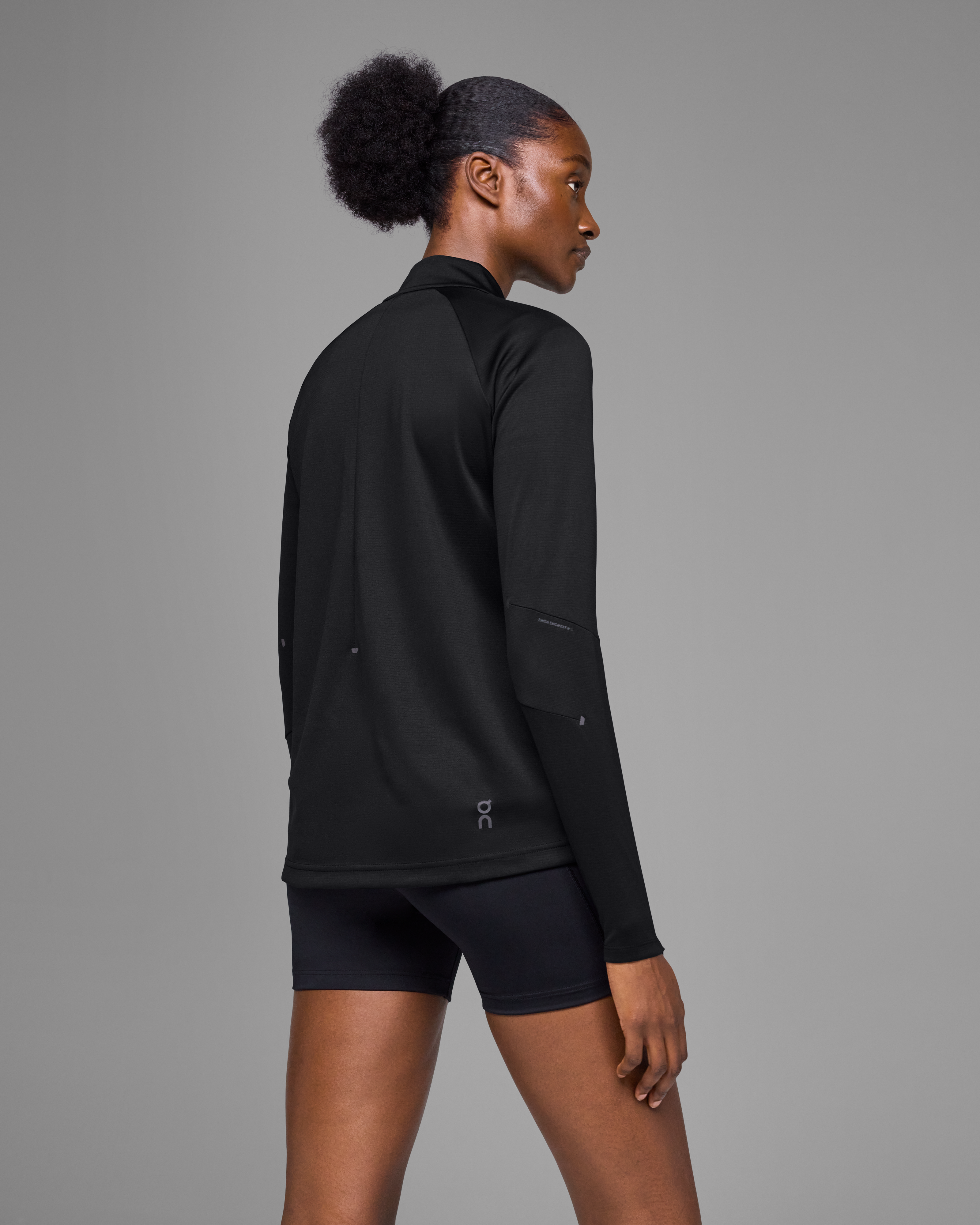 Climate ShirtWomen / Black / L