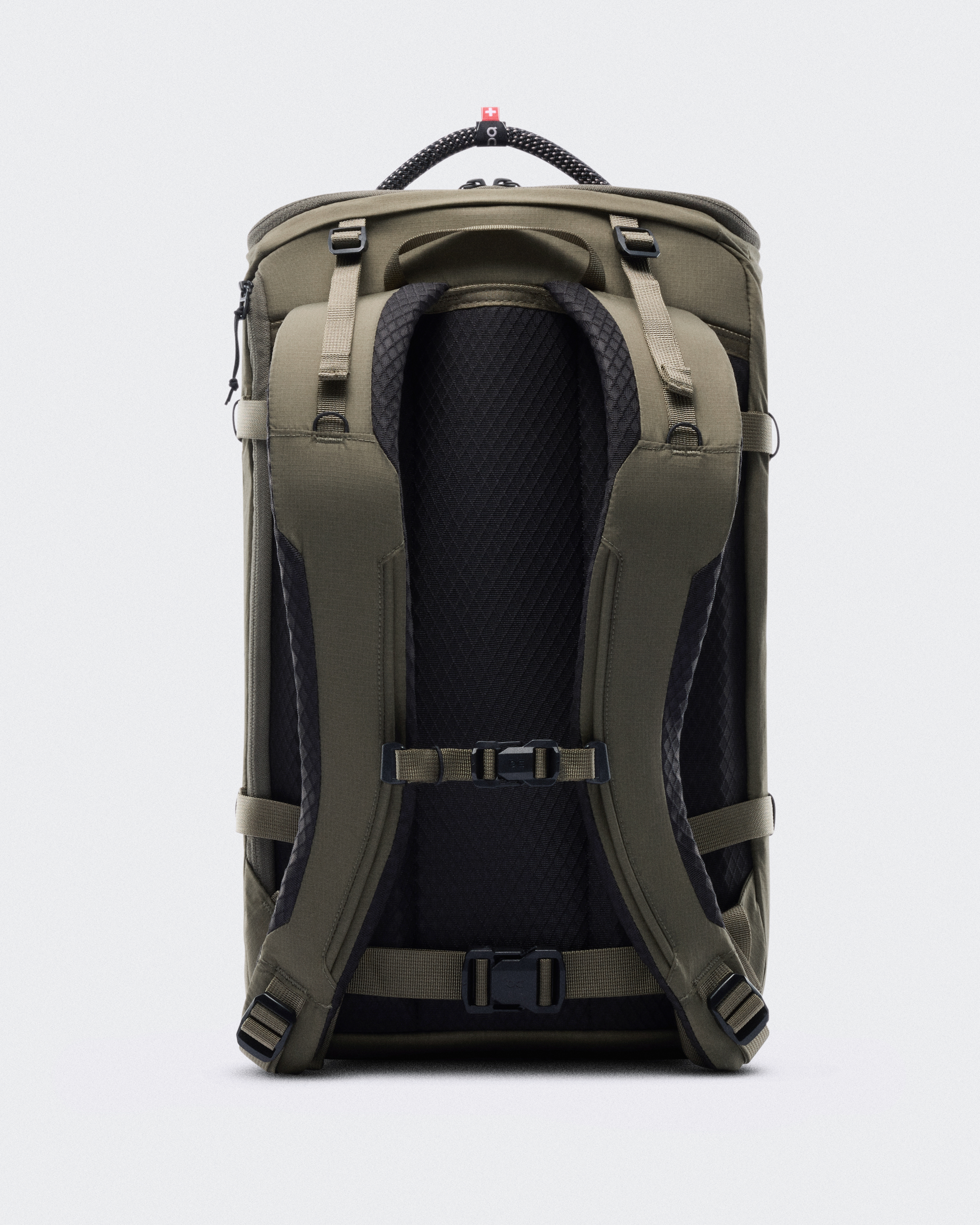 Speed Pack 30L | グリーン & ブラック | On 日本