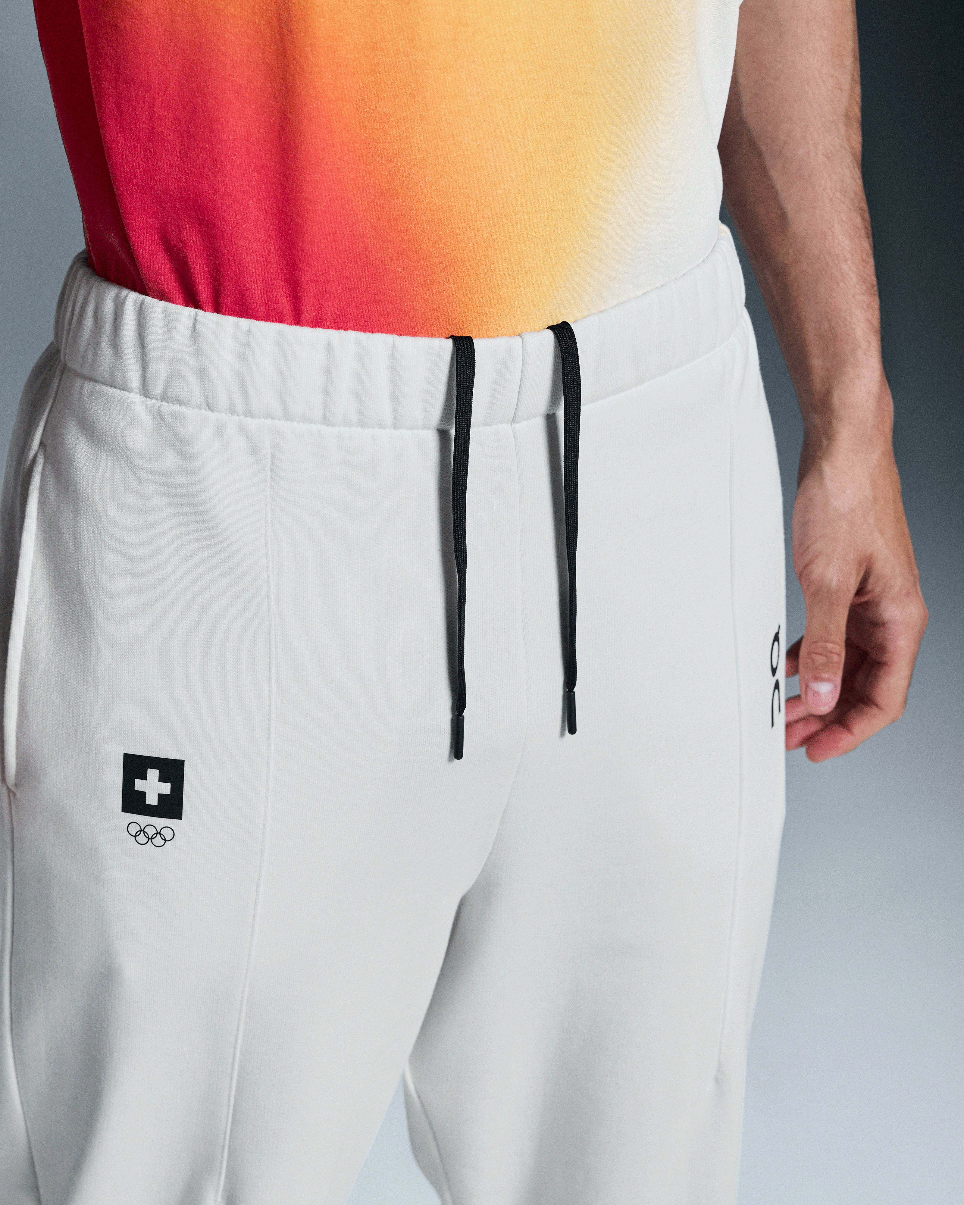 On Swiss Olympic Club Pants Undyed-White Herren Hosen