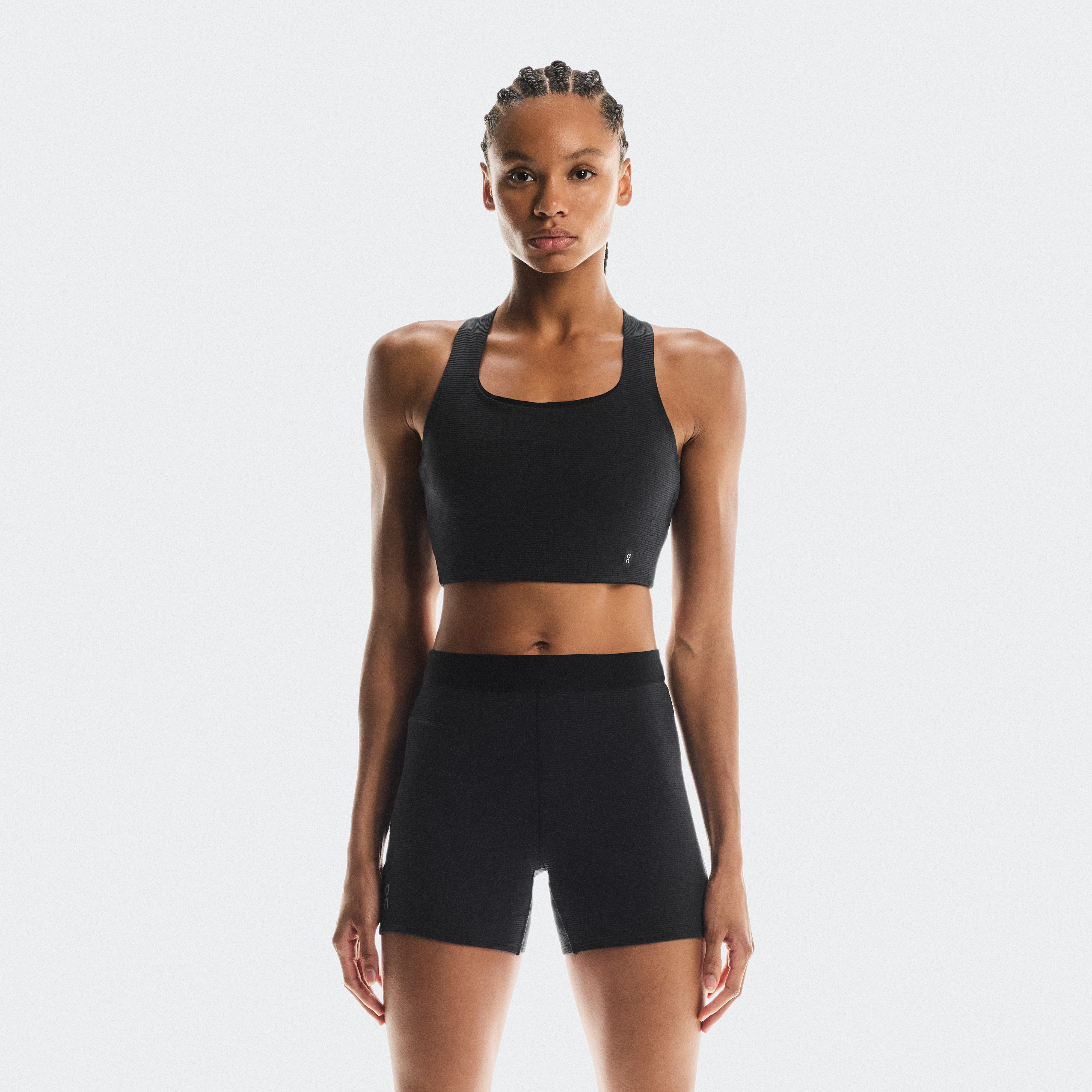 On Pace Pocket Bra Noire Femme Femme – Running, rembourrage léger, CleanCloud® Brassières