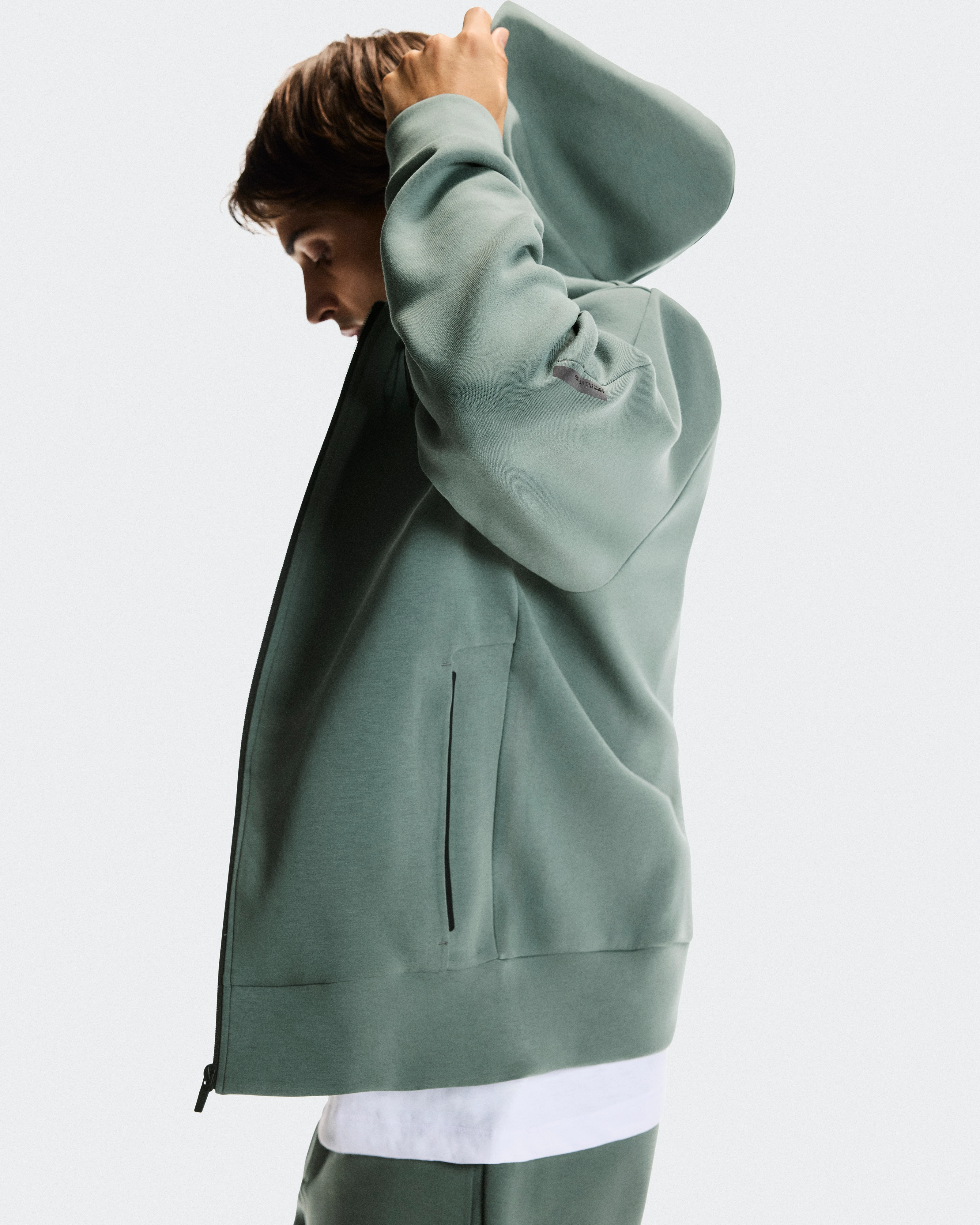 On Focus Tech Zip Hoodie Olive Masculino Moletons
