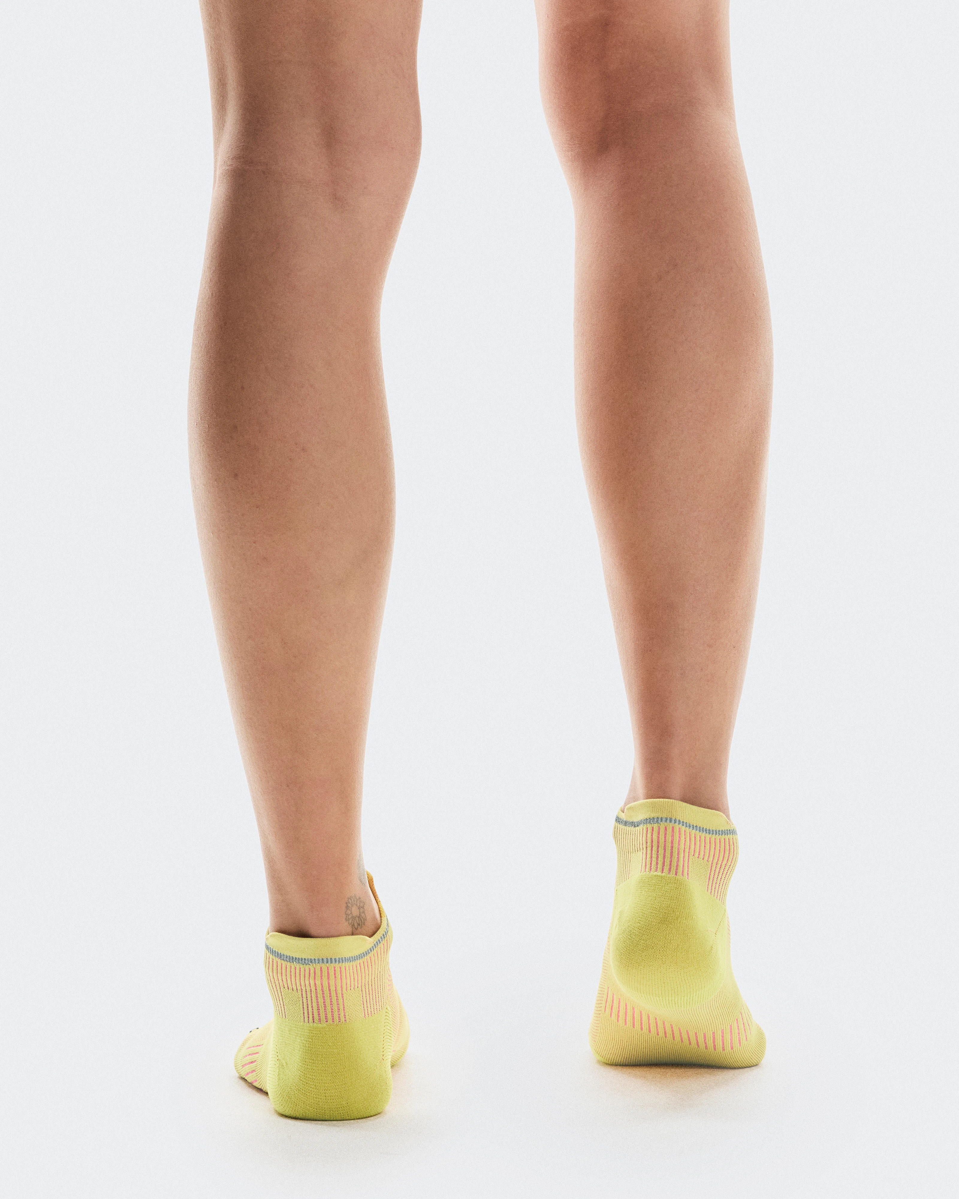 On Elite Run Sock Low Limelight & Pink Unissex Meias