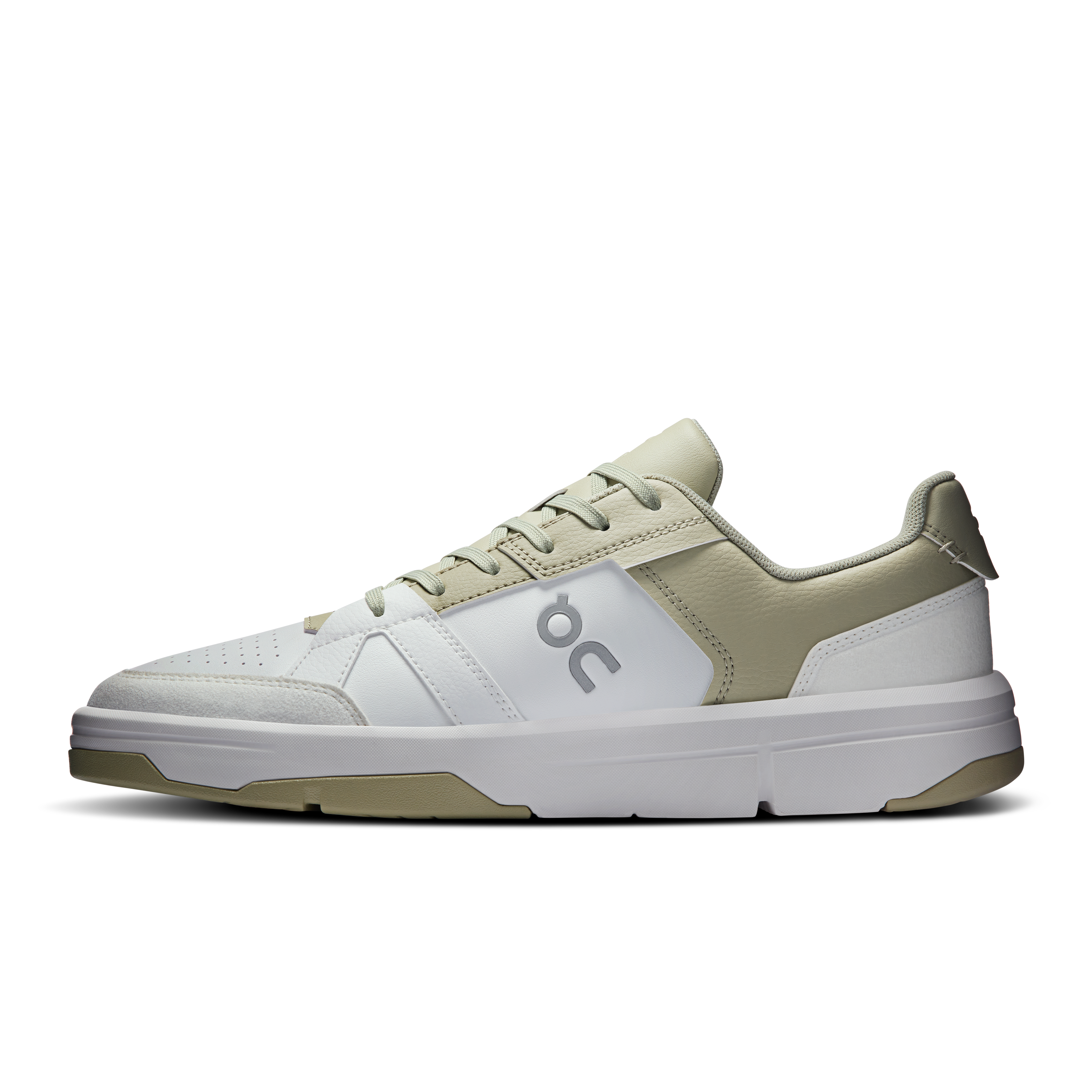 On THE ROGER Clubhouse White & Chalk Men Tennis Shoes