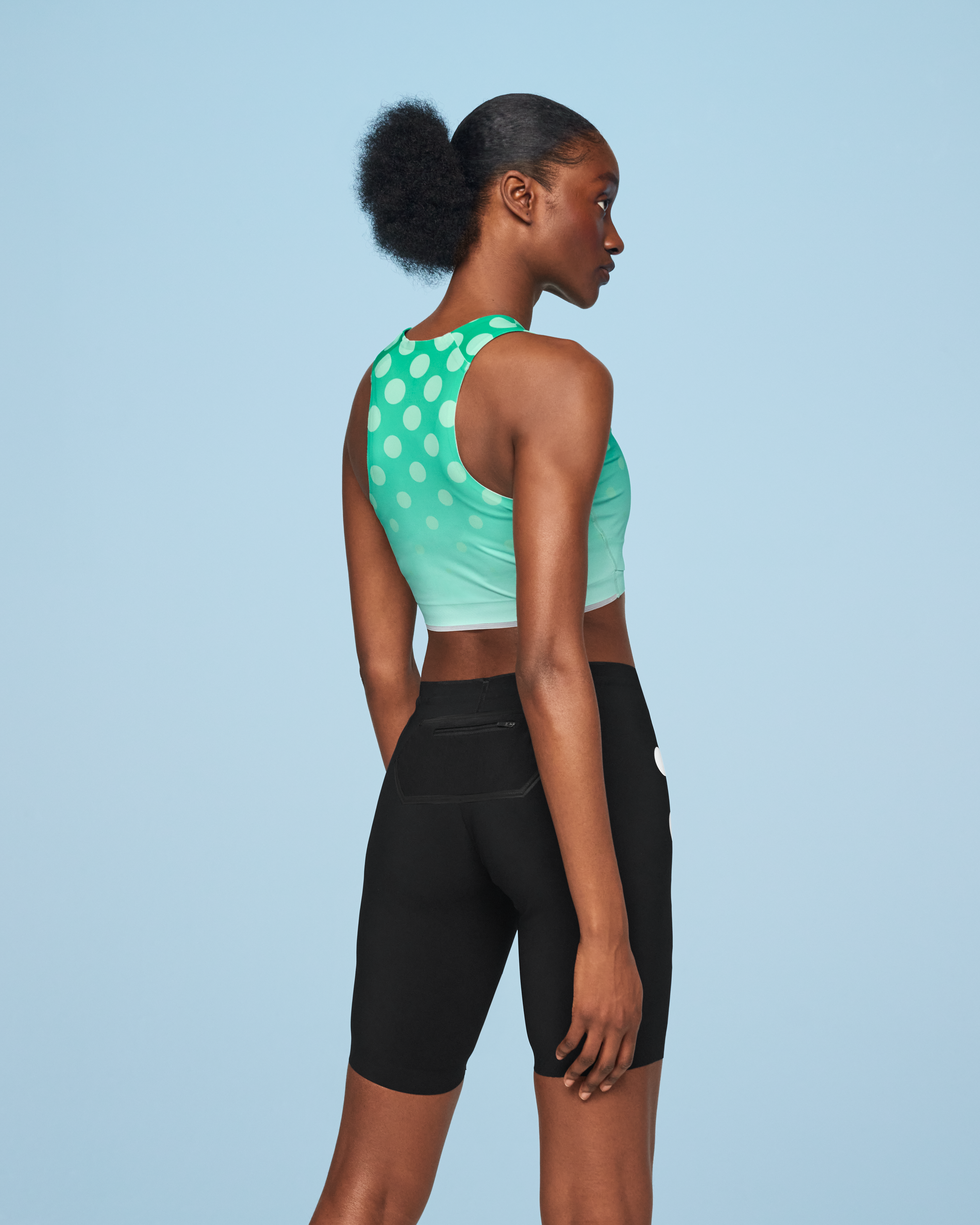 Cropped Tops & T-Shirts. Nike IN