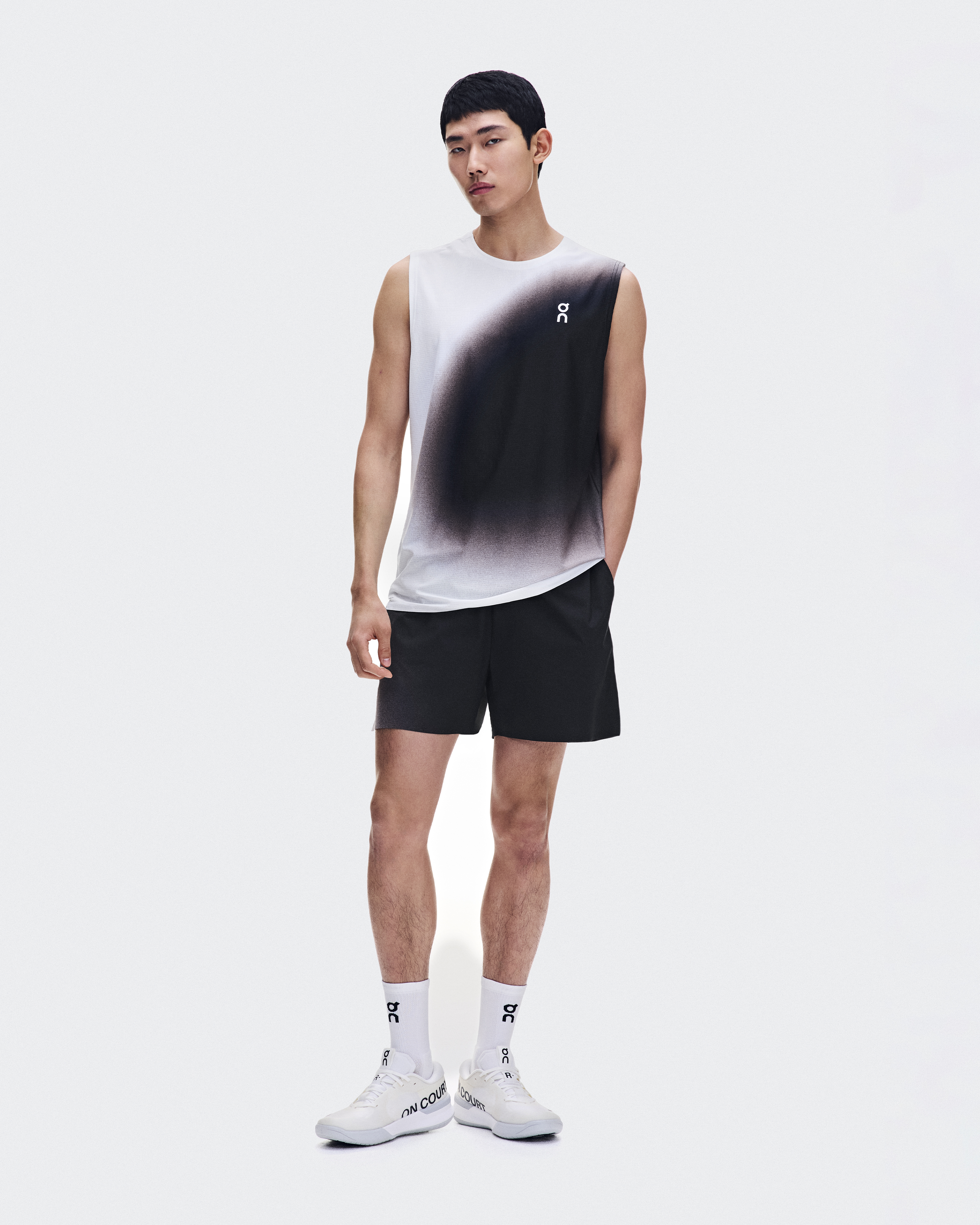 メンズ Court Tank Swing | White & Mulberry | On 日本