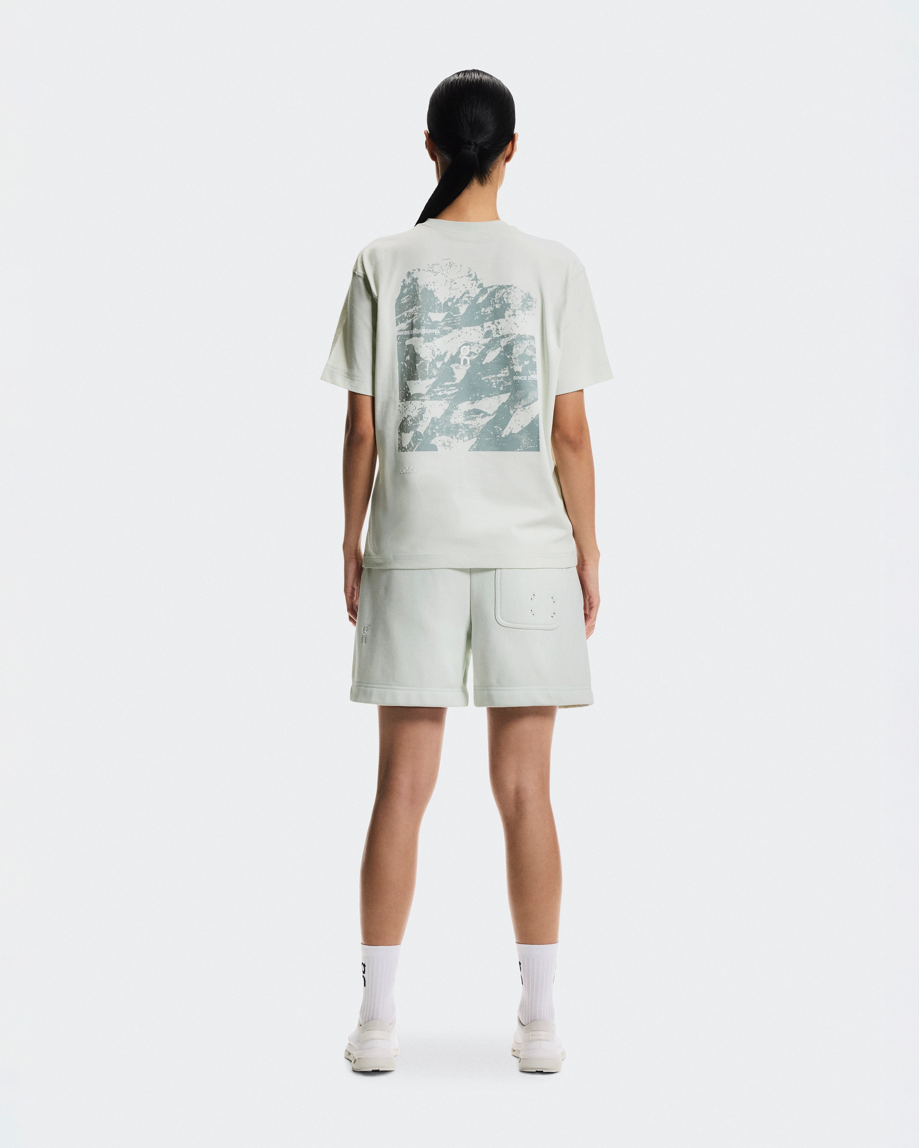 On Club Collective-T Geo Iceberg Women Tops and t-shirts