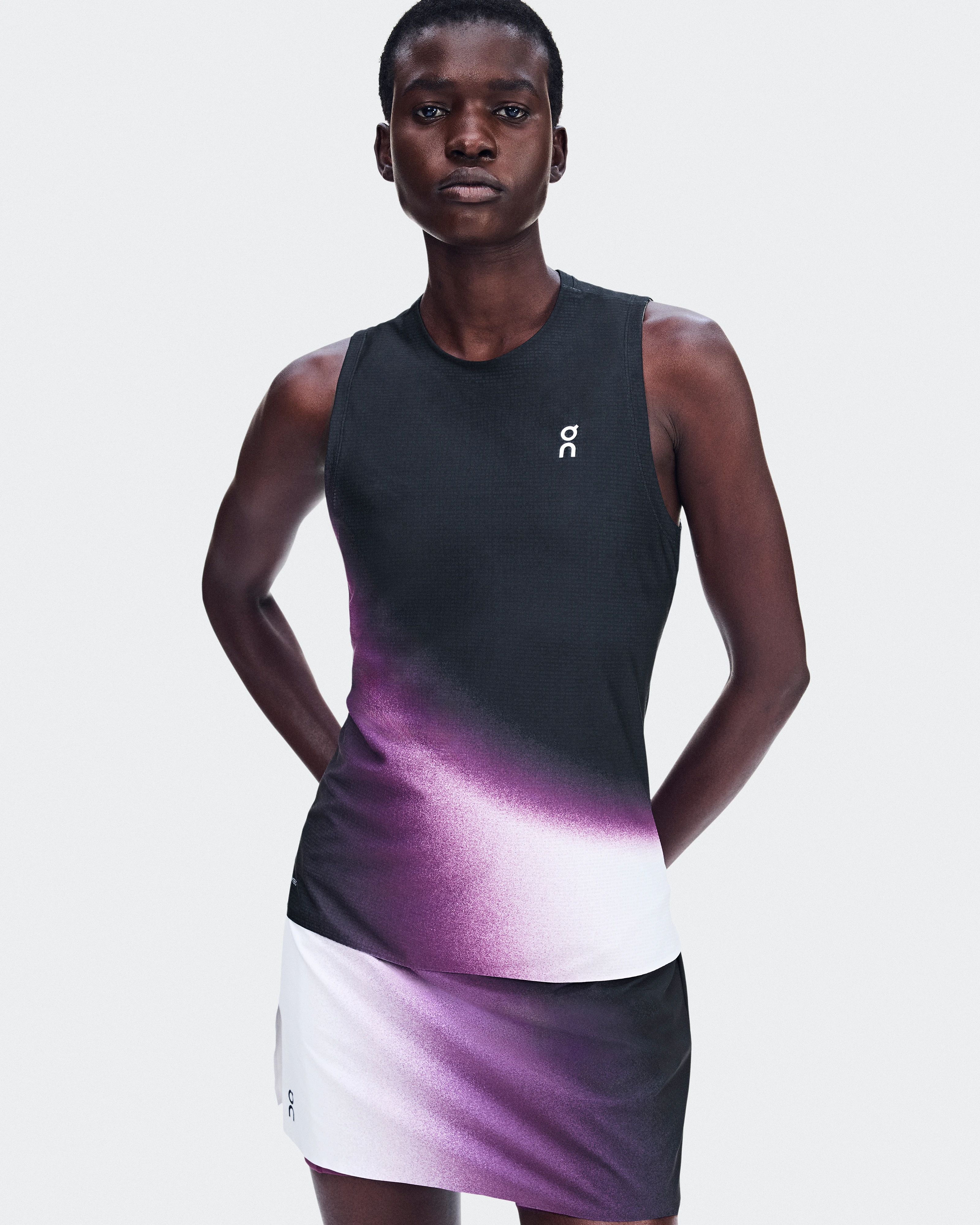 On Court Tank Swing Black & Cassis Women Tops and t-shirts