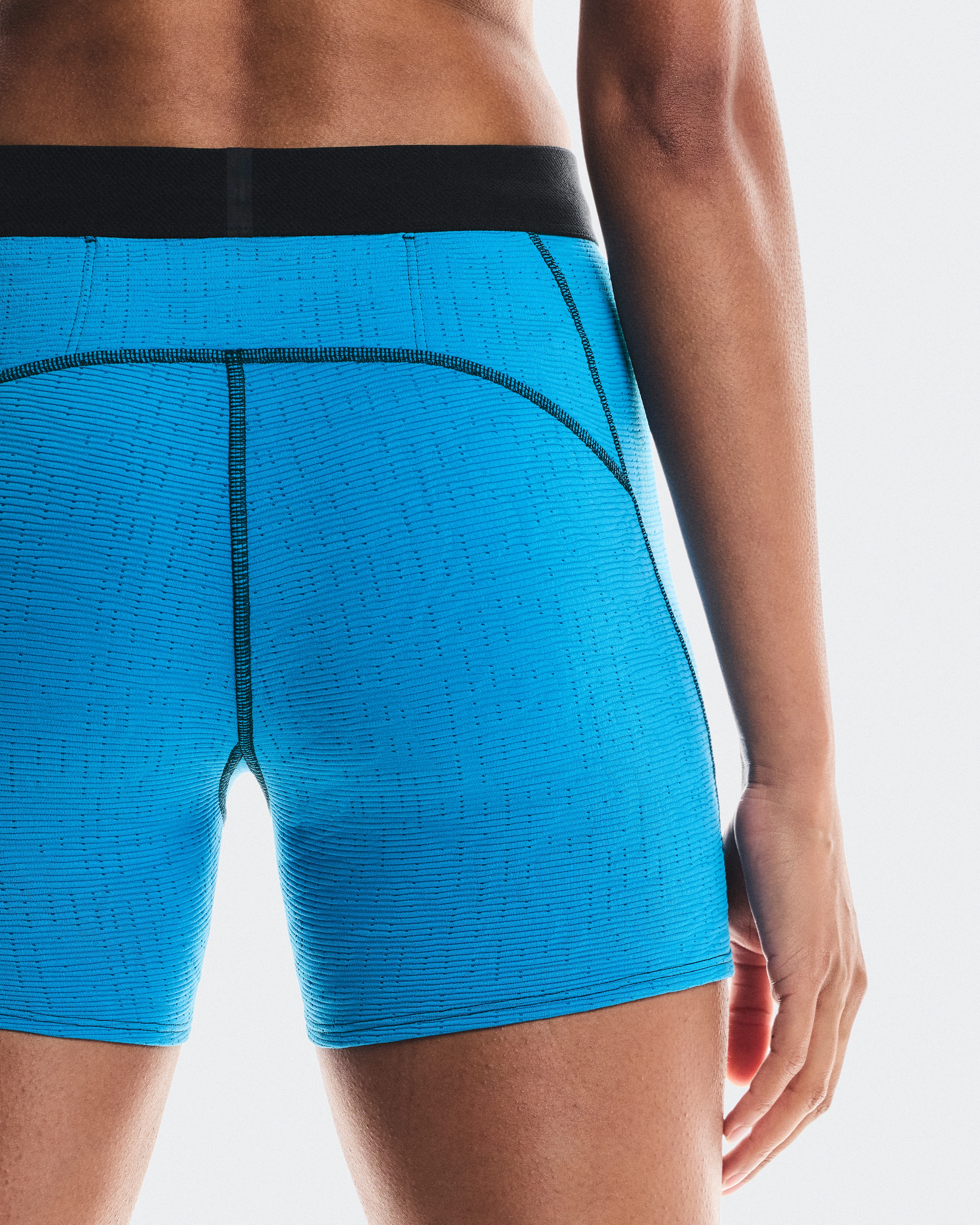 On Pace Tights Short Malibu Women Tights