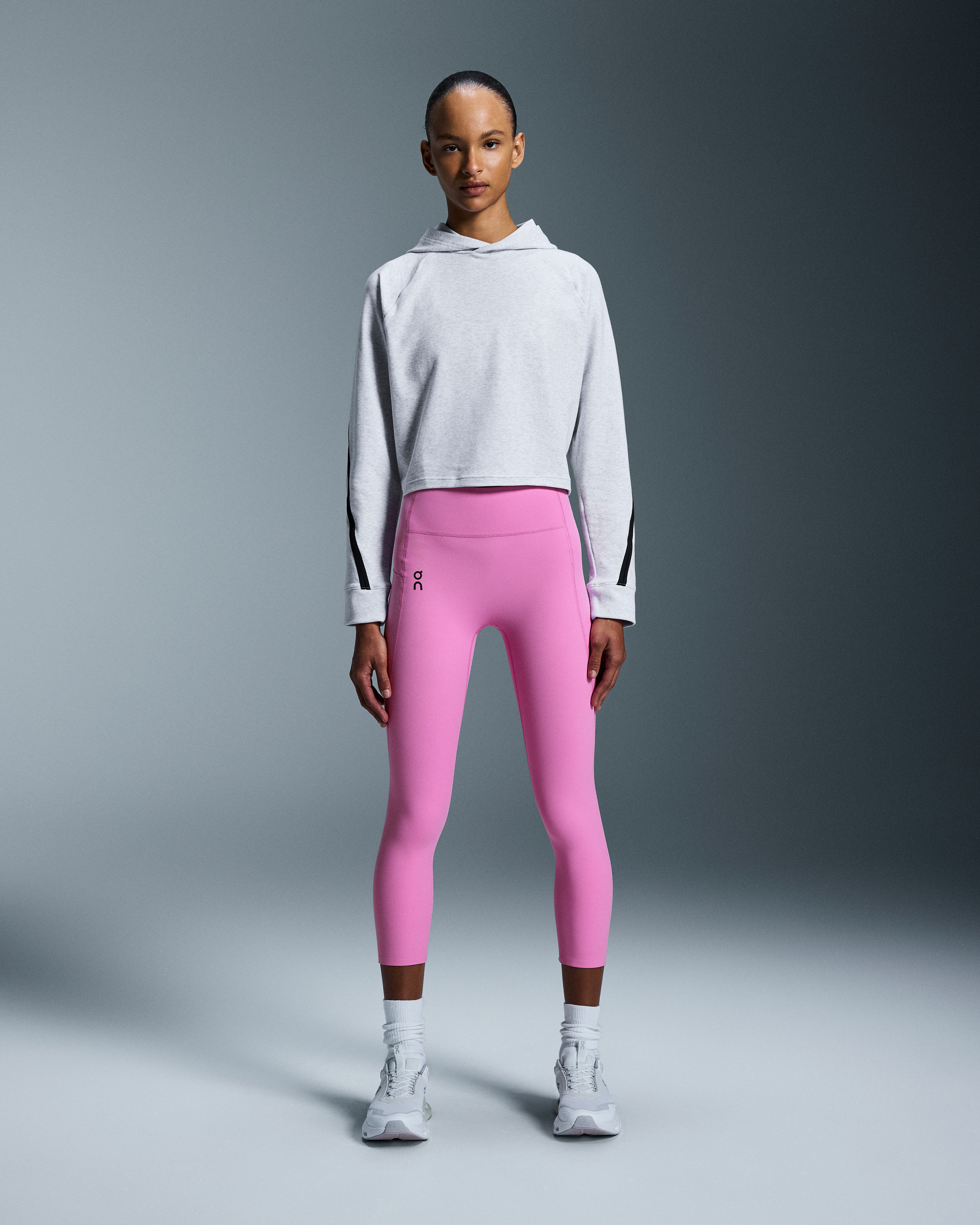 Studio HoodieWomen / Crater / L