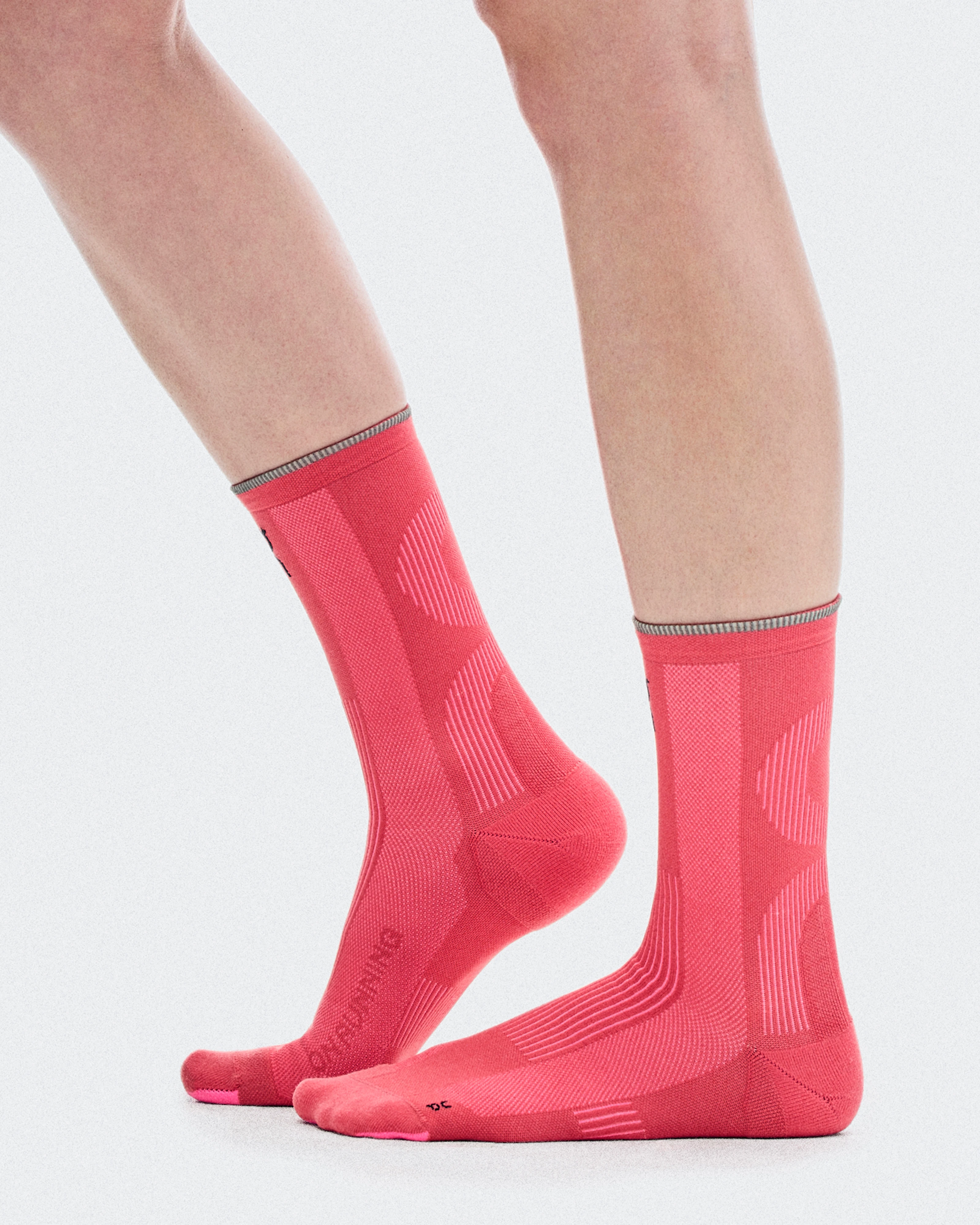 On Elite Run Sock High Camellia & Azalea Unisex Socks