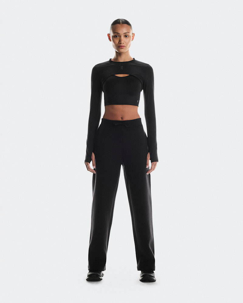 On Women's Focus Tech Sweatpants in Black, Size: XL, Polyester