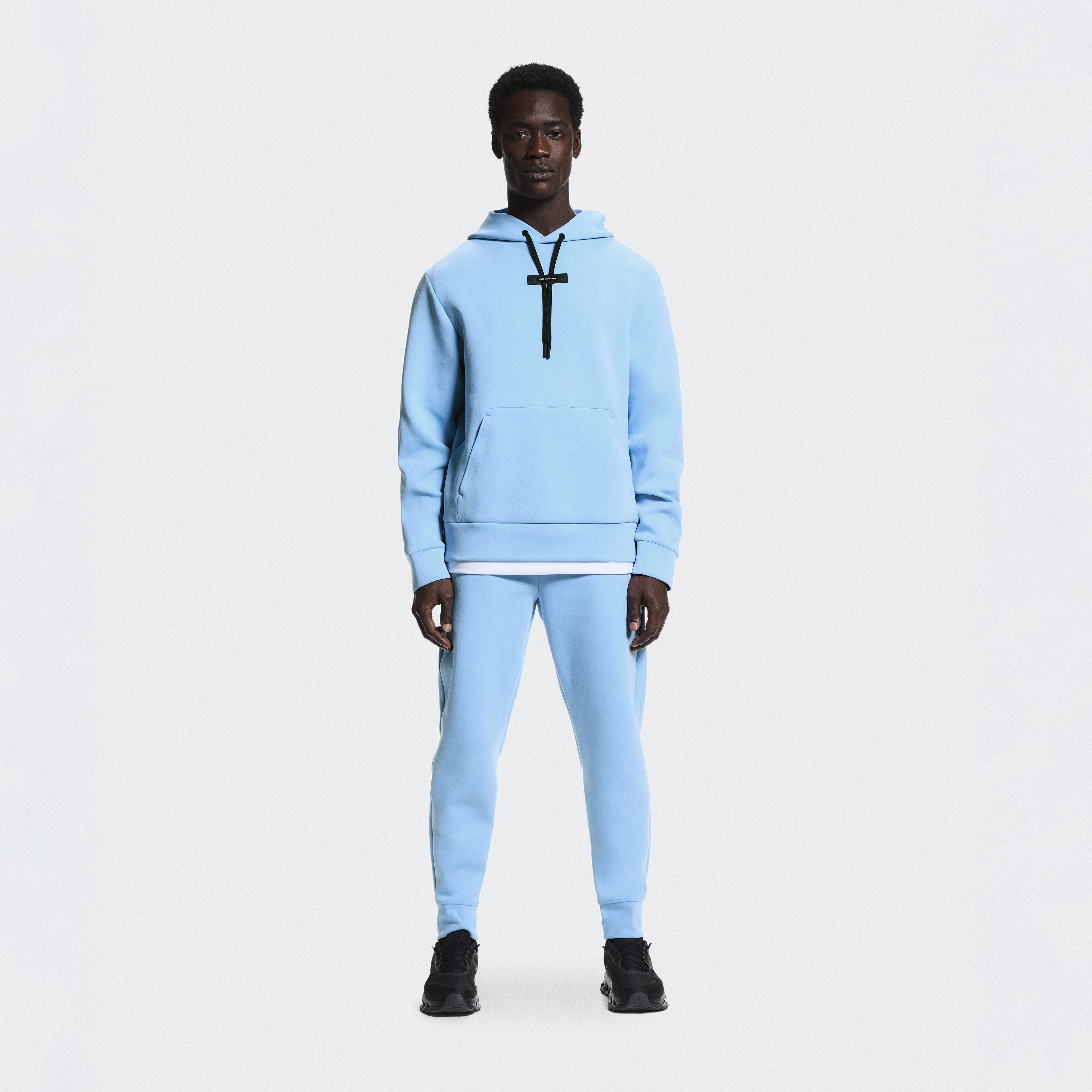 Focus Tech Sweatpants in Gourami