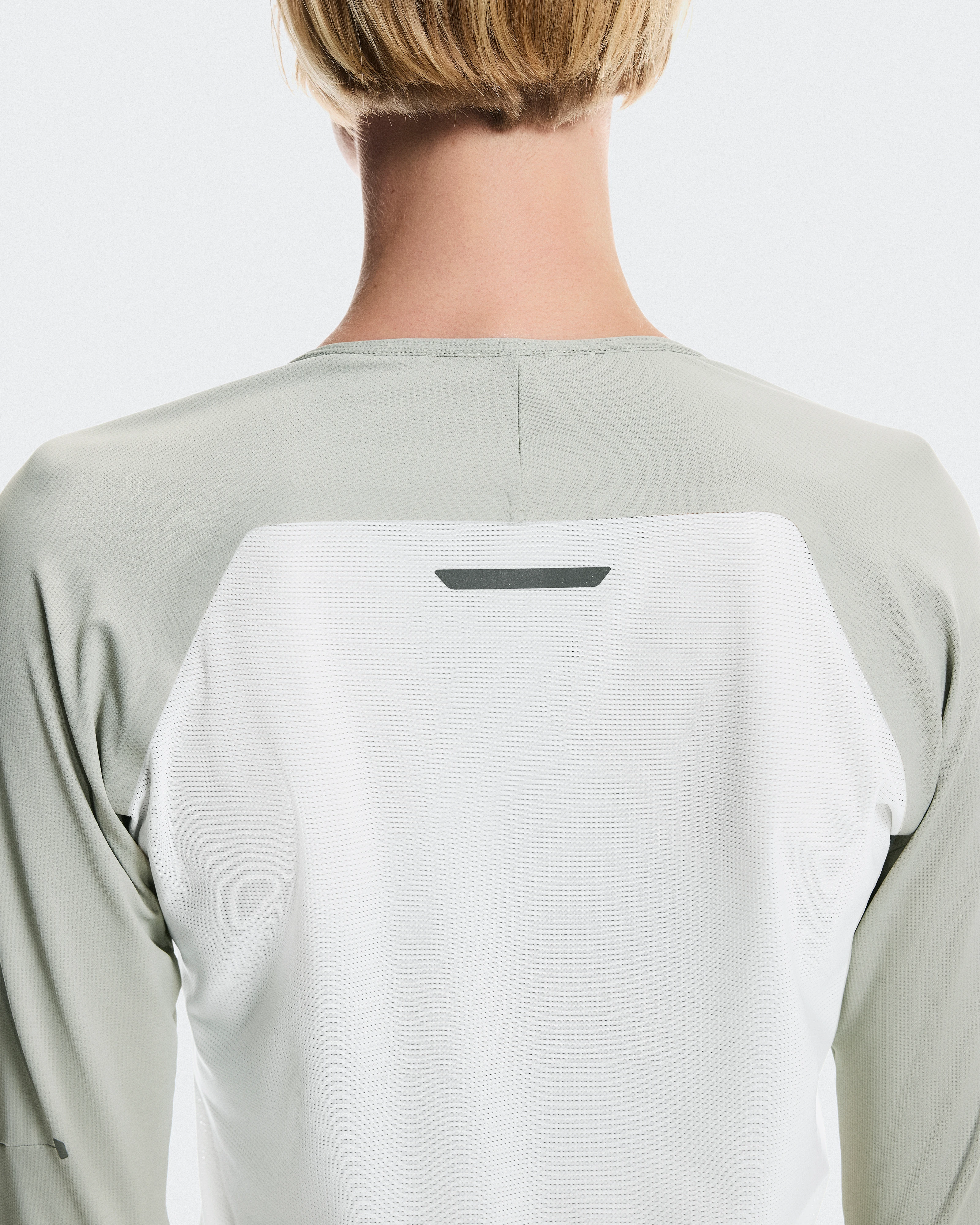 On Performance Long-T Tin & Iceberg Women Tops and t-shirts