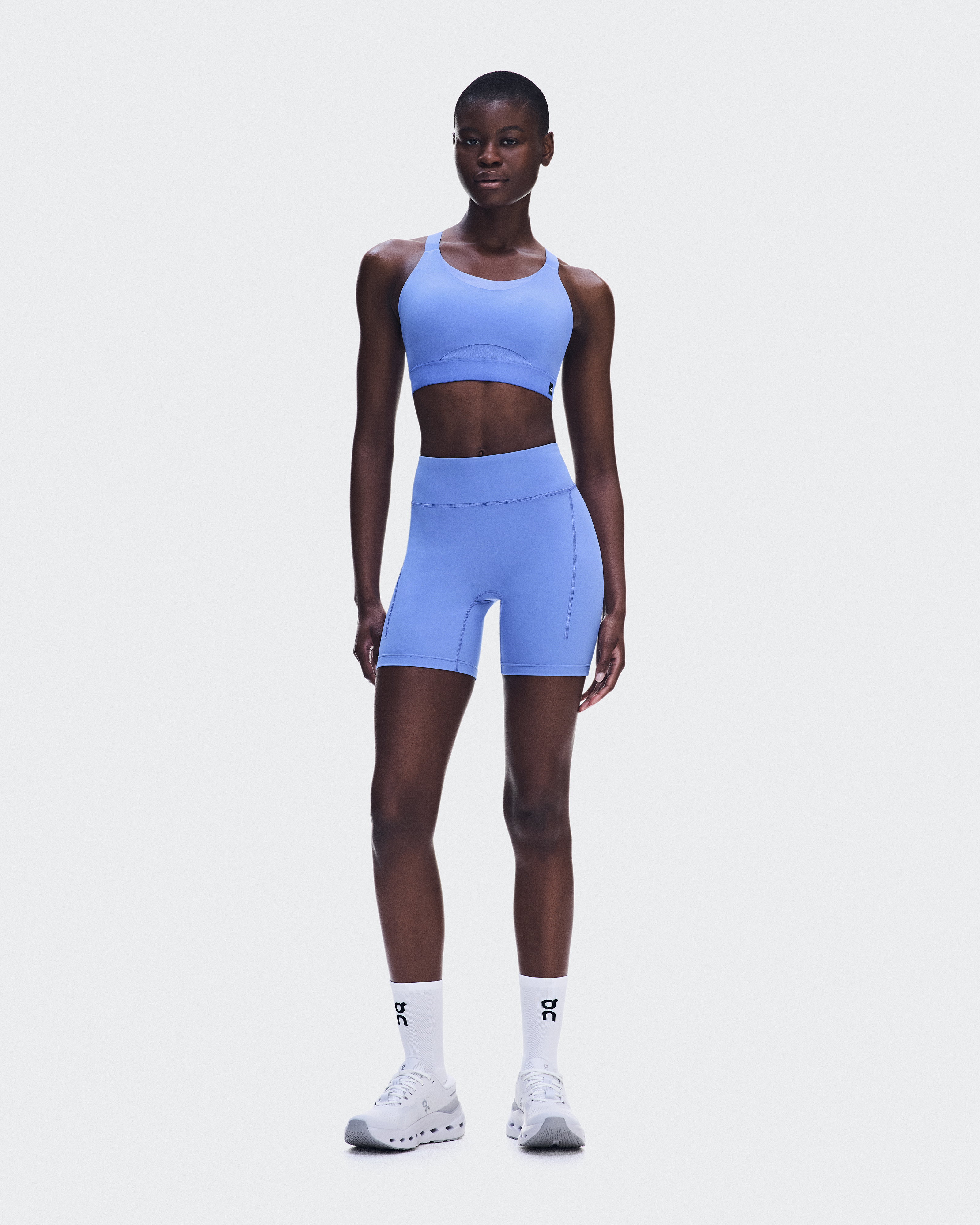 Performance Tights Short in Sailor