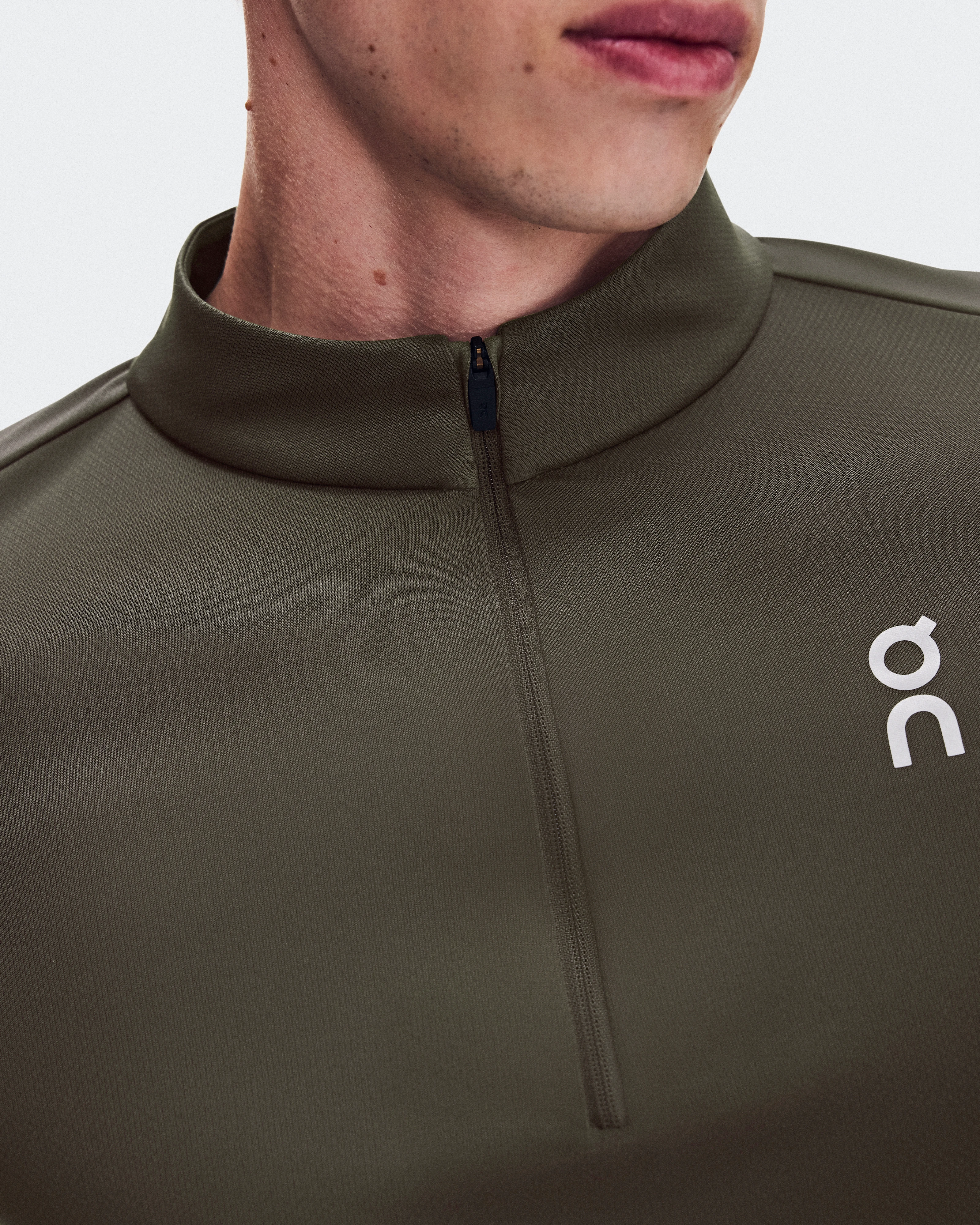 On Core 1/4 Zip Bark Men – Daily running, cool weather running Hoodies and sweatshirts