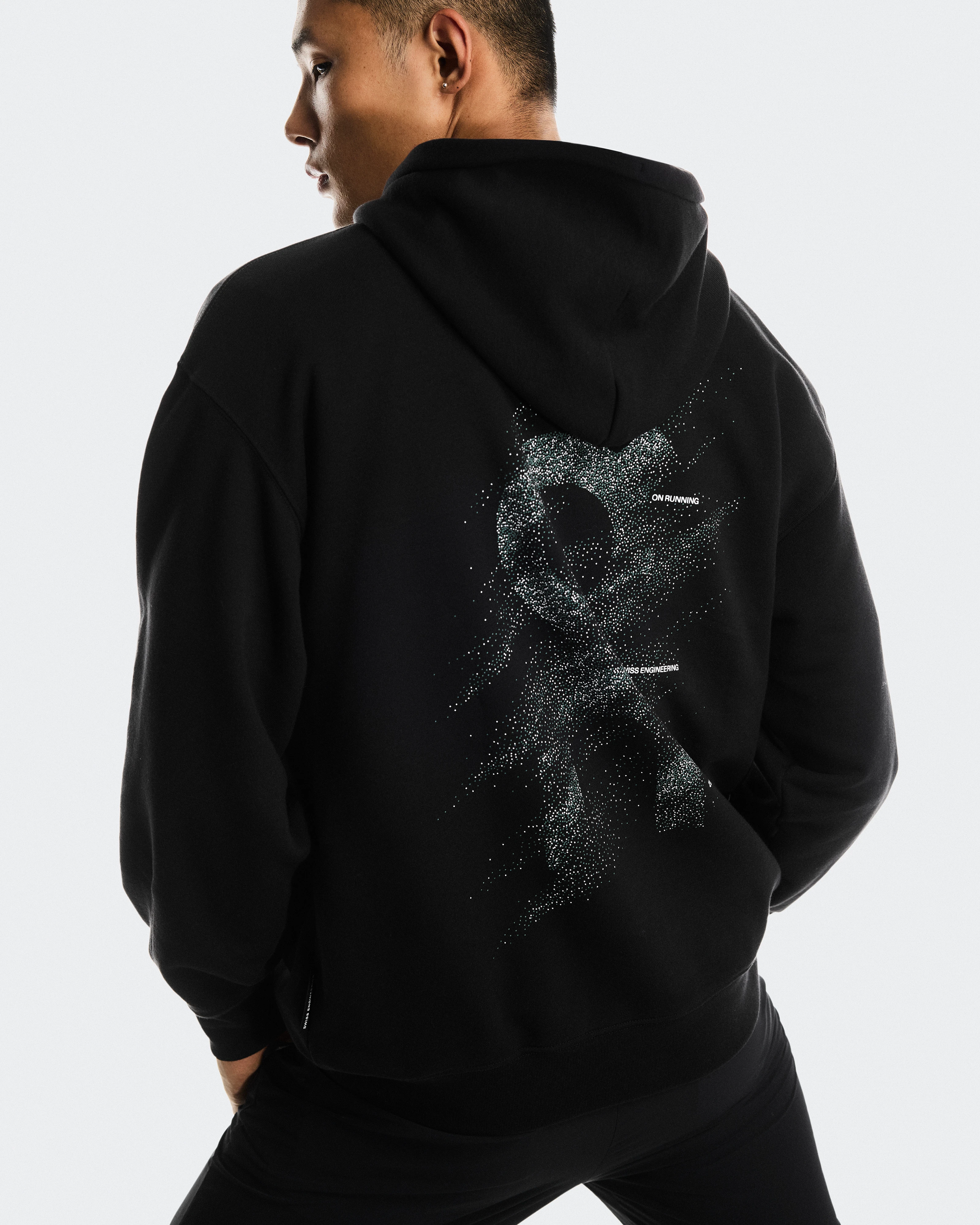 On Club Hoodie Graphic Black & Olive メンズ フーディ＆スウェットシャツ
