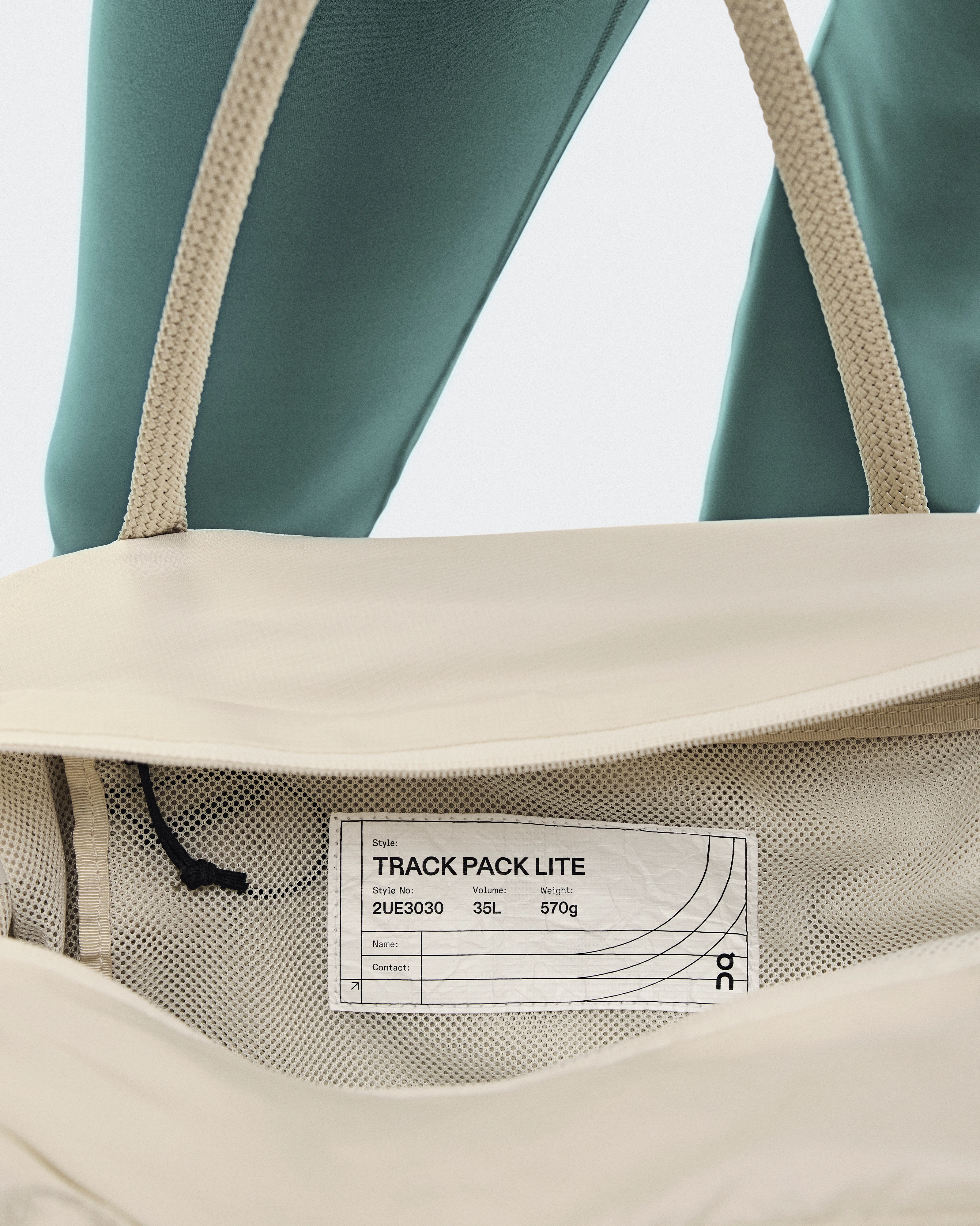 On Track Pack 35L Lite Cream Unisex Borse