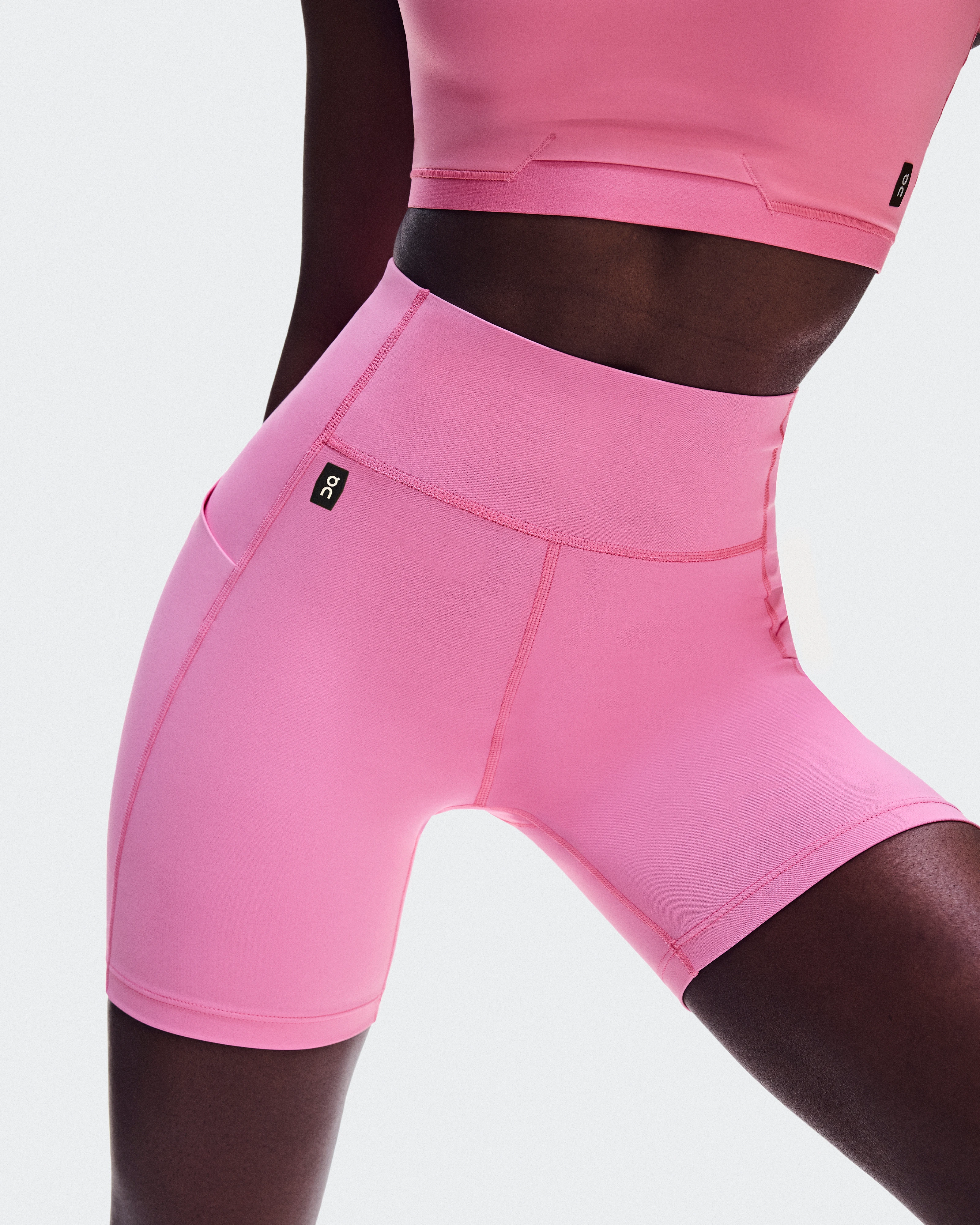 On Train Tights Short 6" Bubblegum Women Shorts