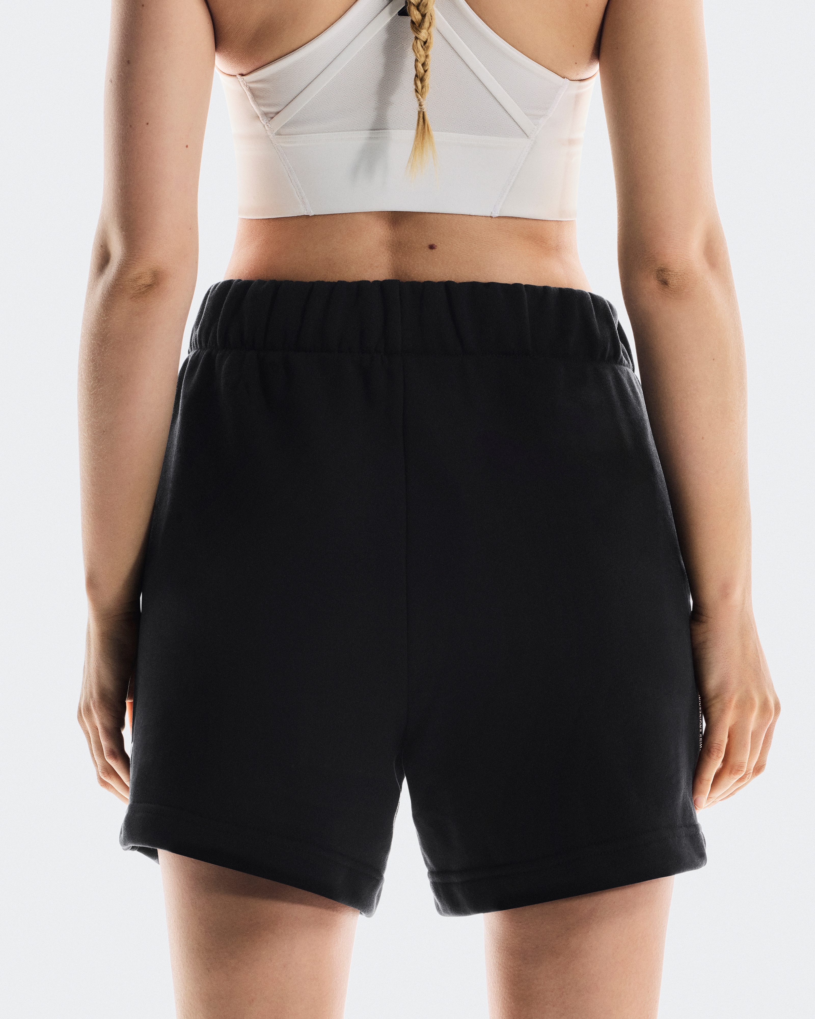 Club ShortsWomen / Black / L