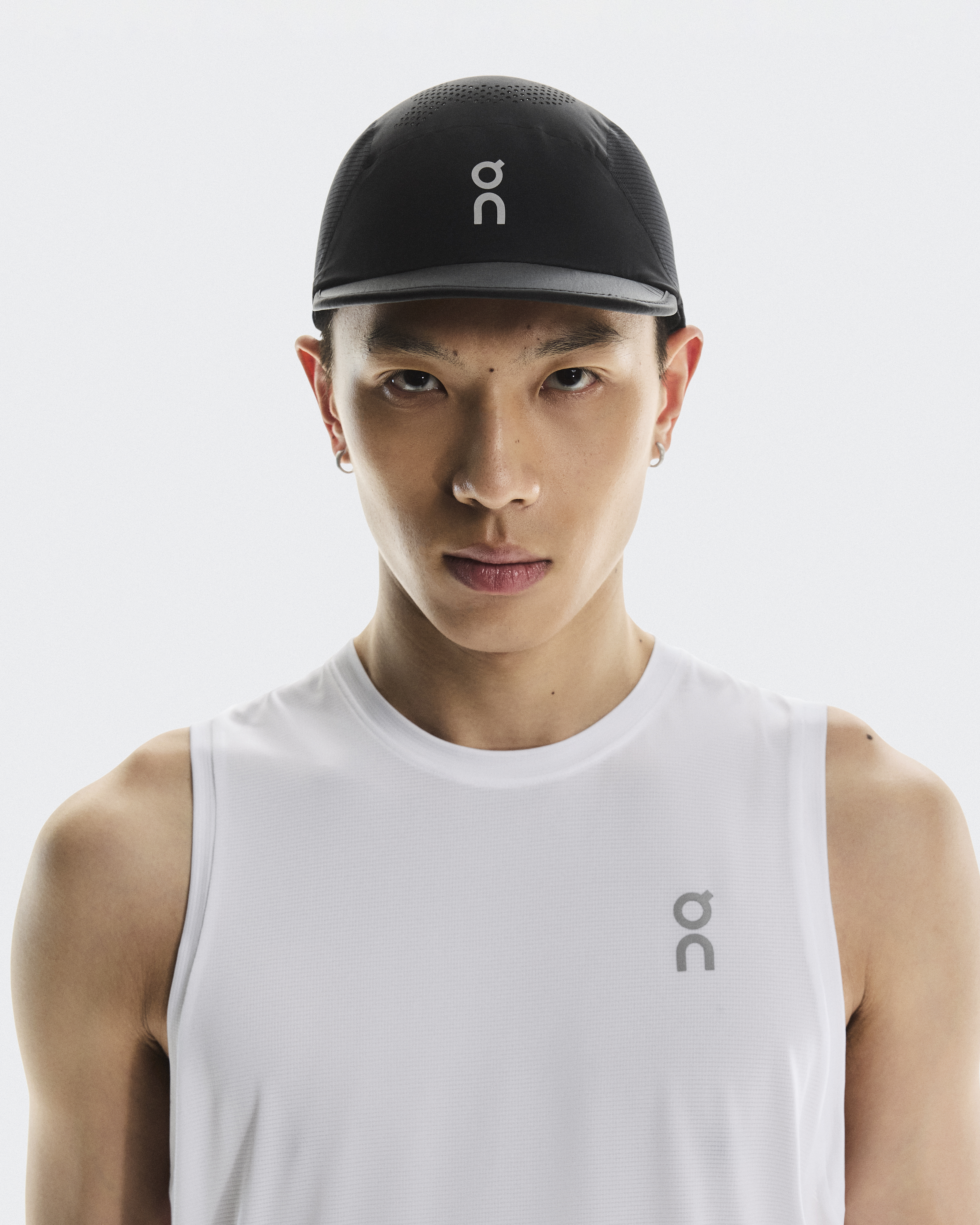 On Ultra Cap en Black