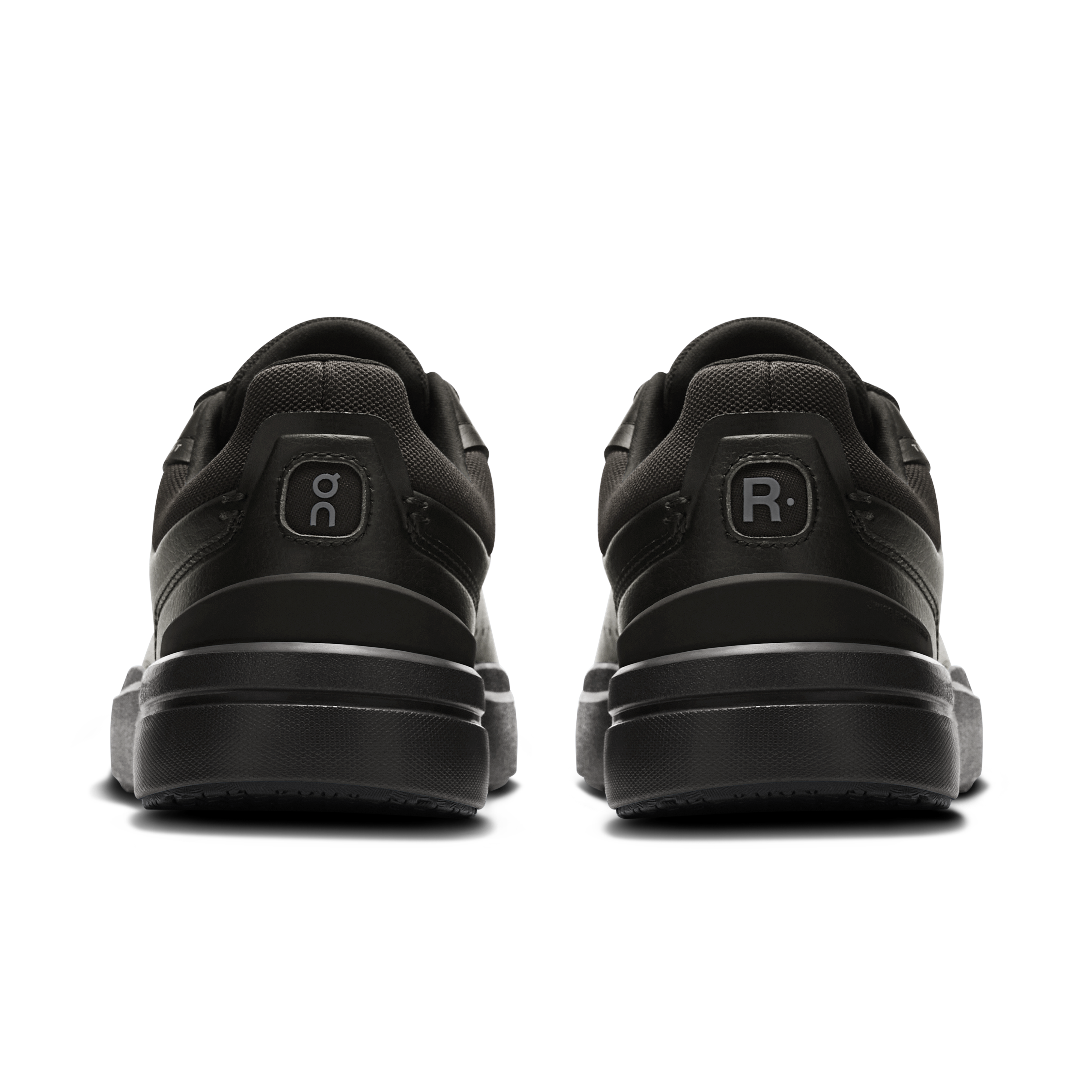 THE ROGER AdvantageWomen / Black | Black / 42