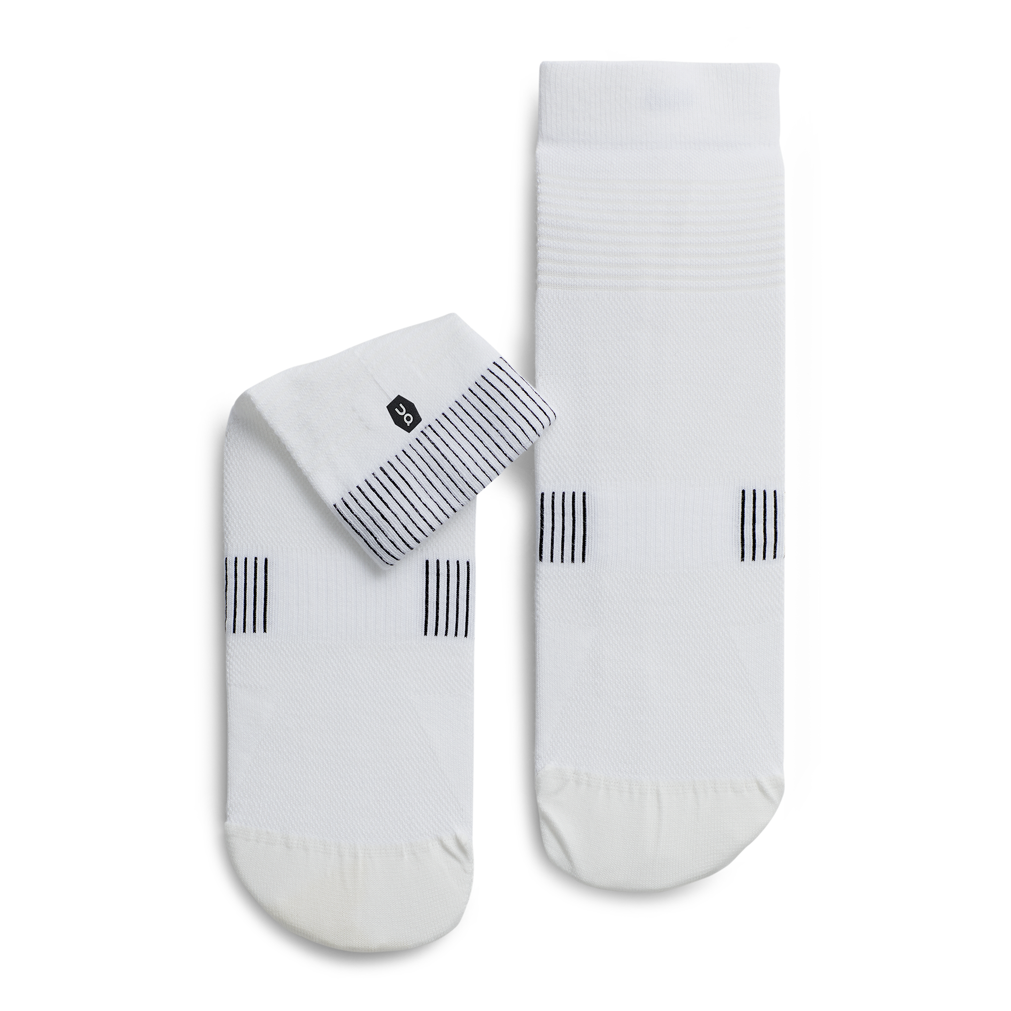 Ultralight Mid Sock in White/Black